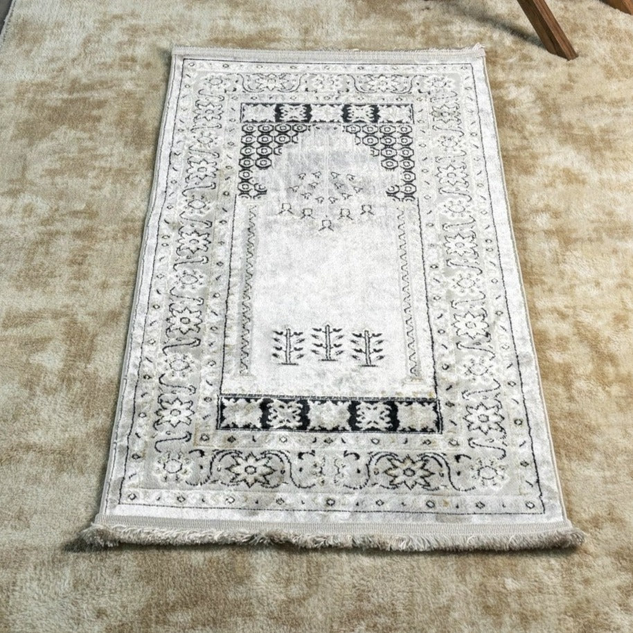 Premium Islamic Prayer Rug - Soft & Comfortable Muslim Prayer Mat for Home & Mosque - Ideal Gift for Ramadan, Eid & Daily Salah (Cream)