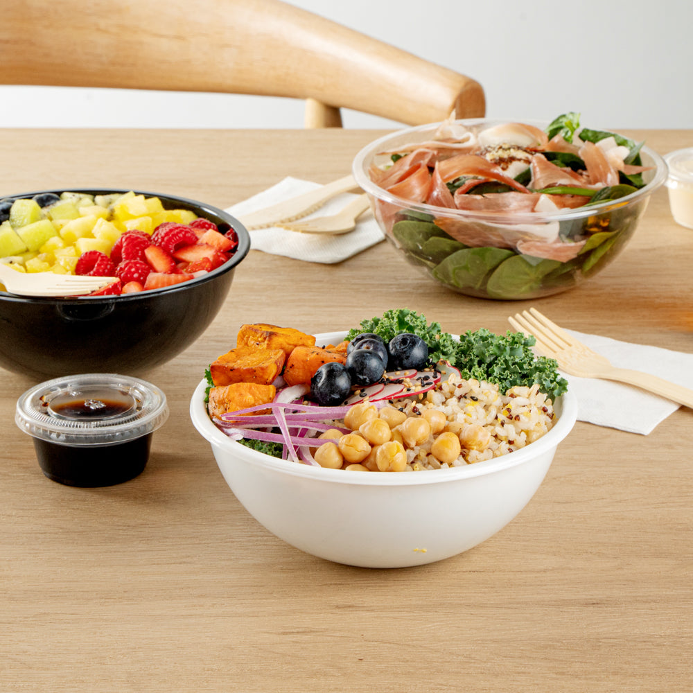 18 oz Round White Plastic Salad Bowls - 6 x 6 x 2.5 Inches - Pack of 200 - Disposable Party Bowls for Salads, Snacks, Desserts & Catering Events