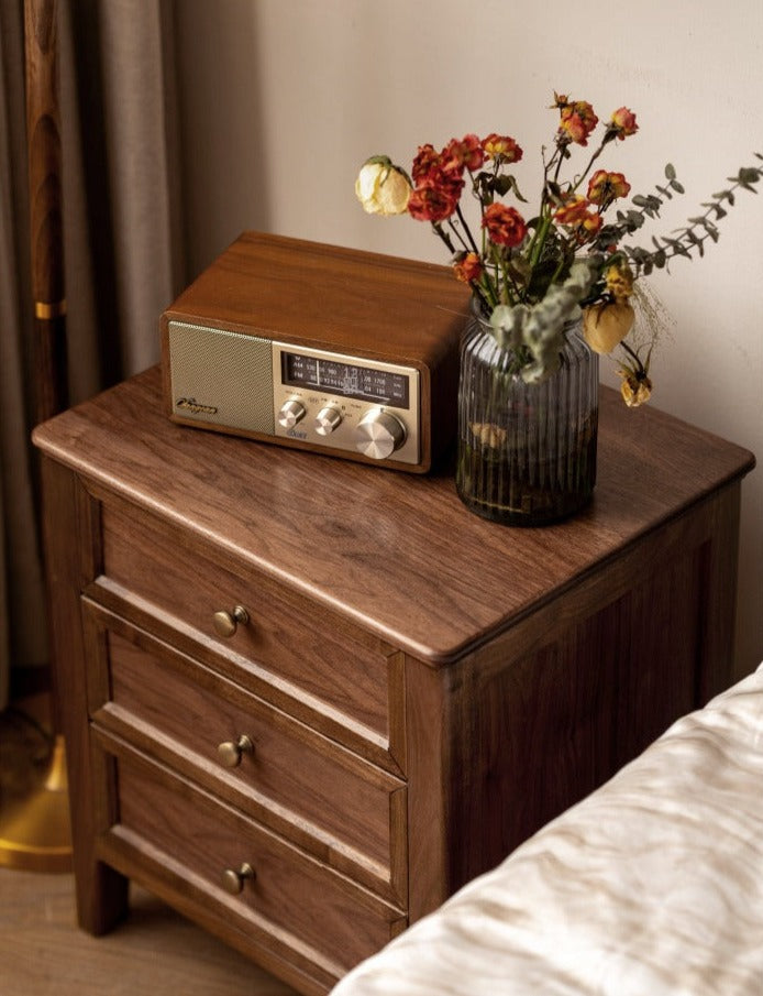 Premium Black Walnut Solid Wood Nightstand - Handcrafted Bedside Table with Drawer for Bedroom, Living Room & Guest Room - Modern & Rustic Home Decor Furniture