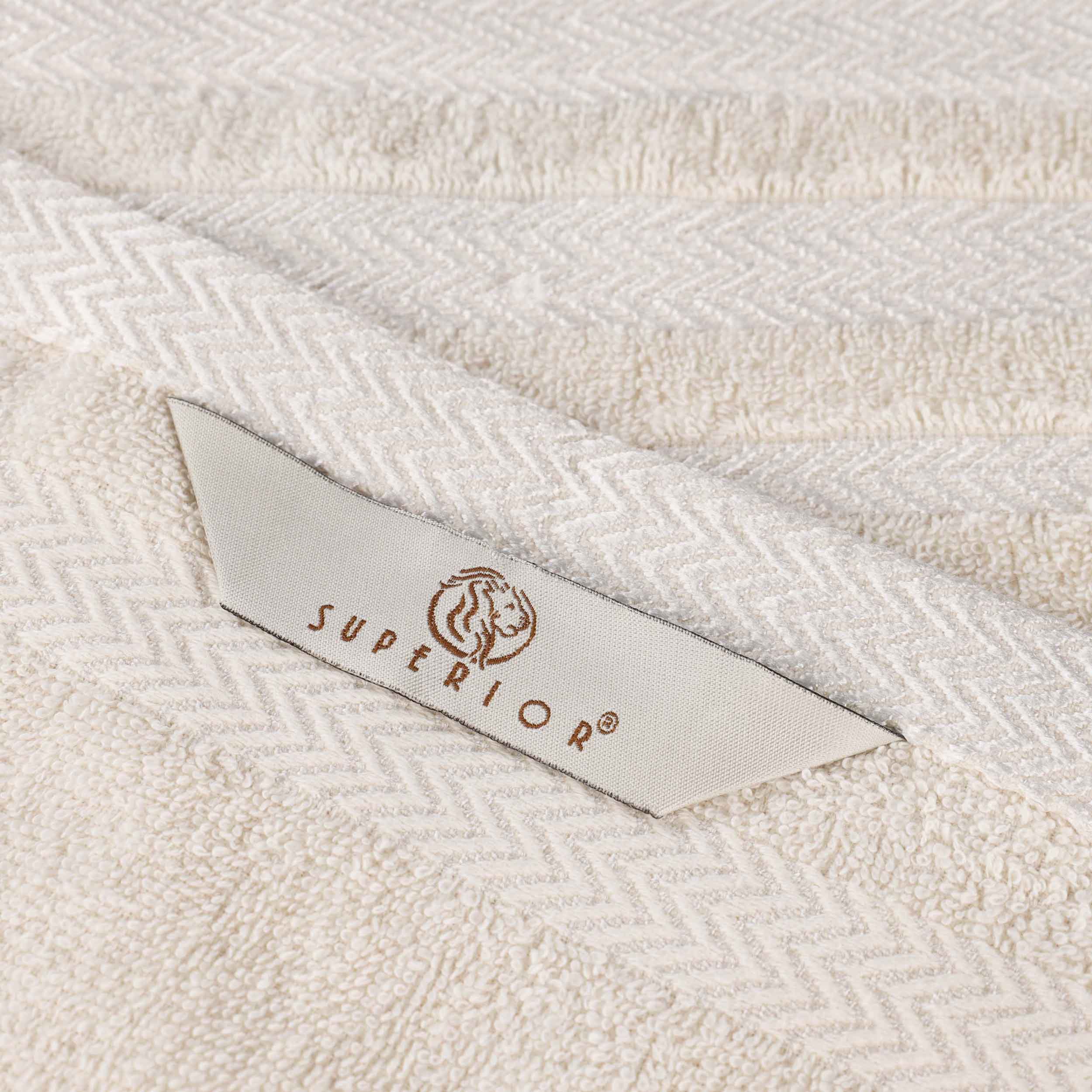 Premium 12-Pack Medium Weight Cotton Face Towels & Washcloths – Soft, Absorbent for Skincare, Makeup Removal, and Bathing