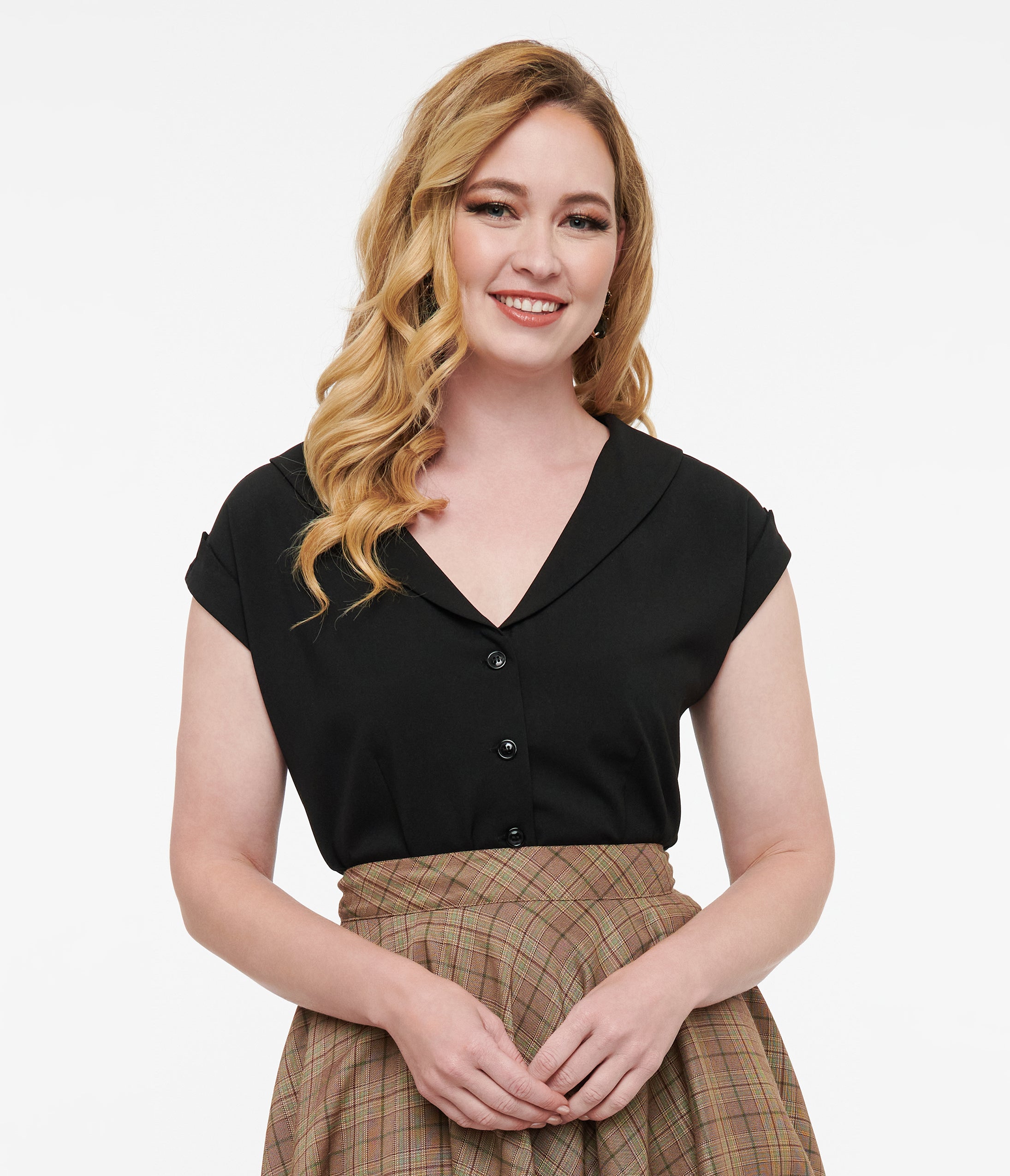Vintage 1960s Black Twill Sleeveless Blouse - Retro 60s Fashion for Women, Unique Sleeveless Top for Casual Wear & Vintage Outfits