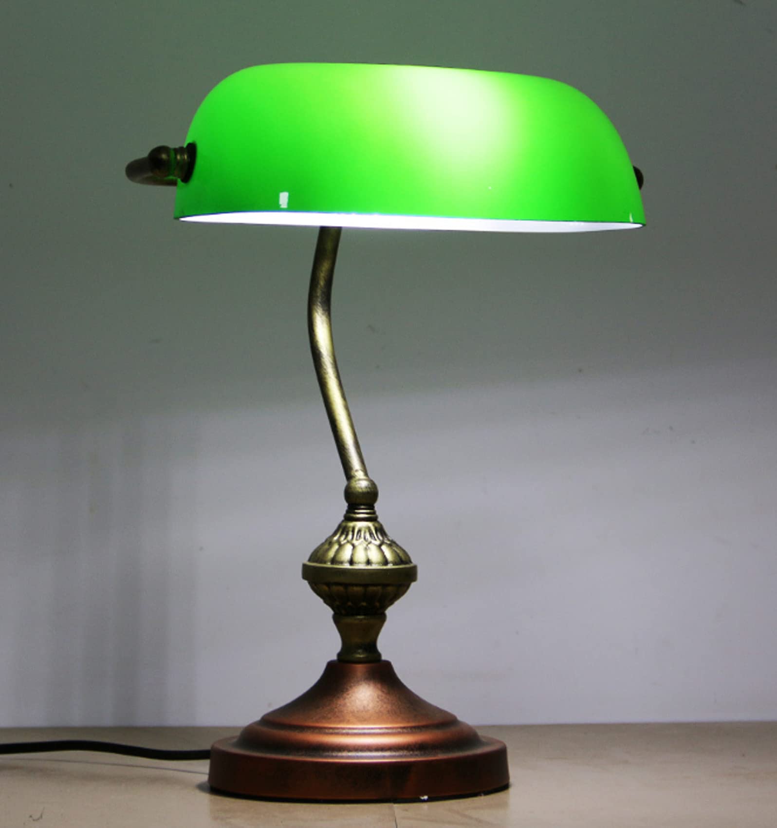 Vintage Art Deco Bankers Lamp - Classic Antique Table Lamp with Green Glass Shade, Adjustable Desk Lamp for Reading, Study or Office | Elegant Lighting for Living Room, Bedroom, Home Office, Library & Cafe Decor