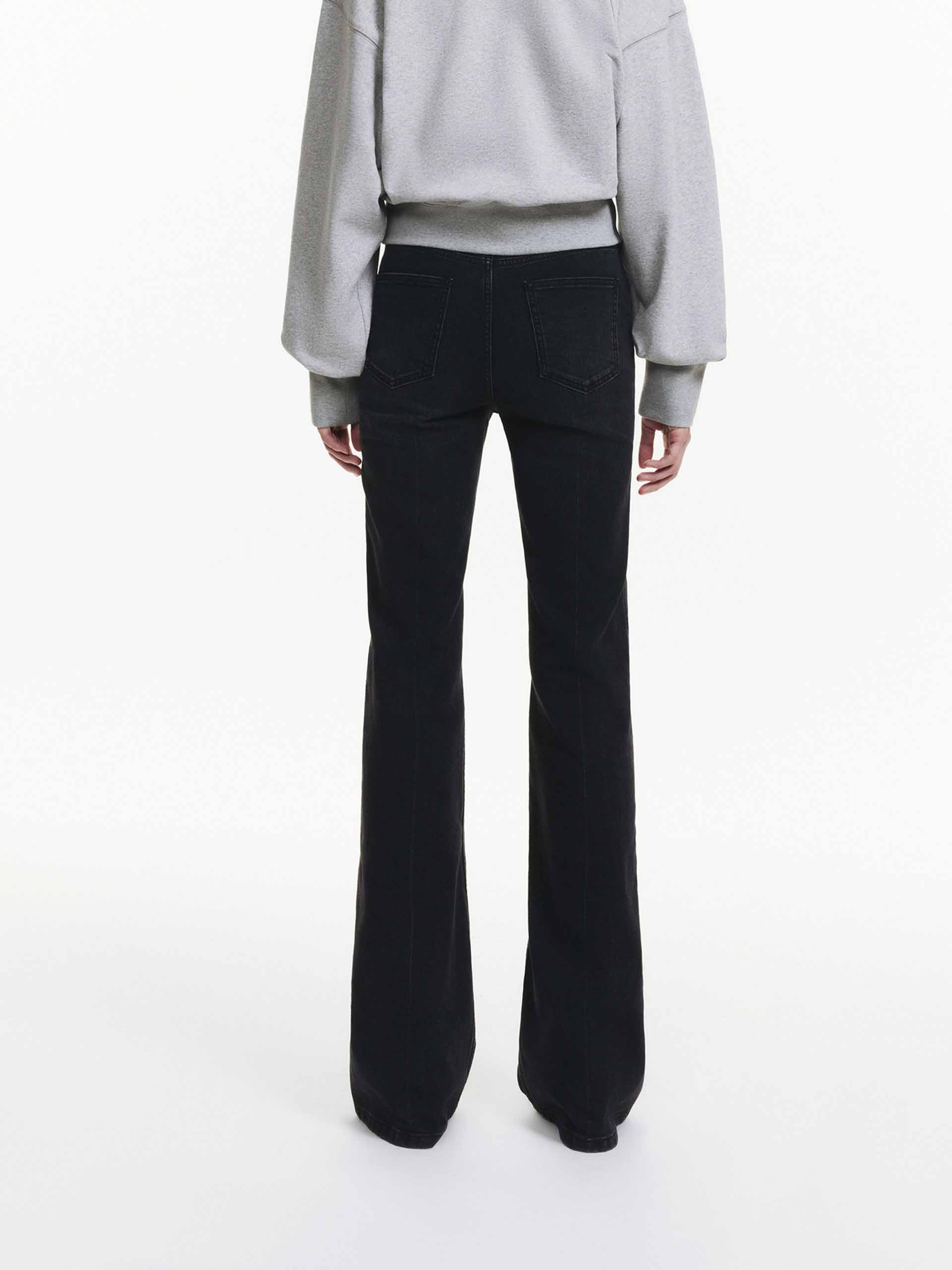 Premium Cotton Blend Straight Leg Jeans for Women - Comfortable & Stylish Everyday Wear for Casual Outings & Office Looks
