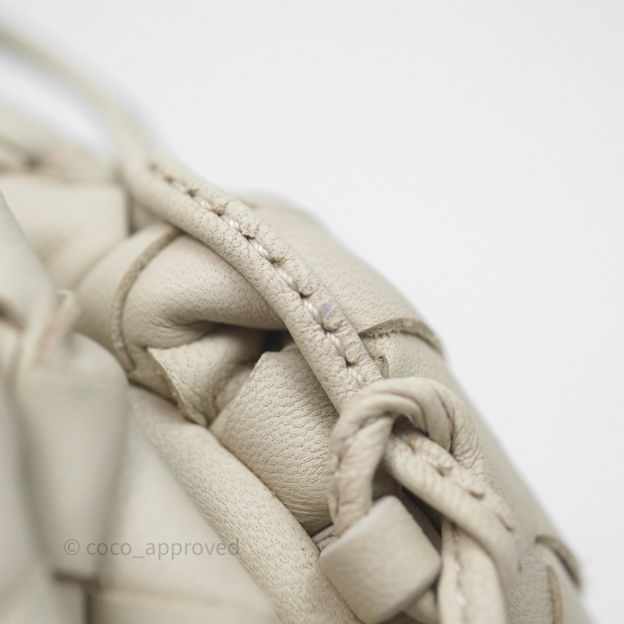 Bottega Veneta Mini Pouch in Chalk Intrecciato Calfskin Leather - Elegant Crossbody Bag for Women, Perfect for Date Night & Evening Events