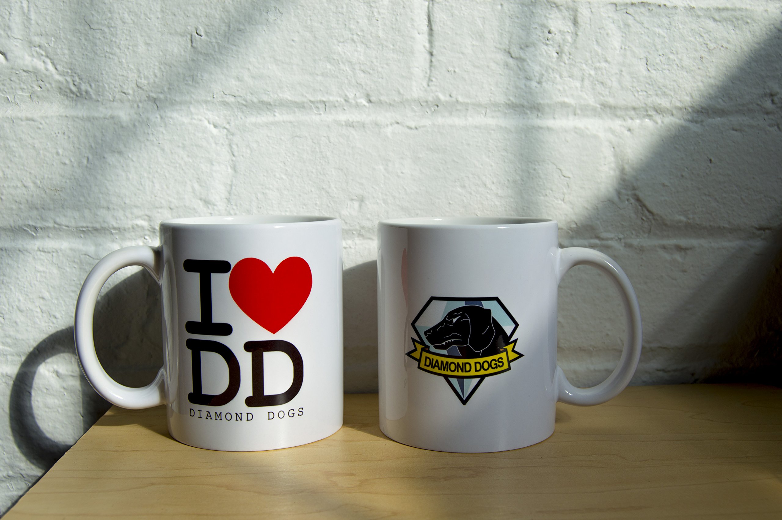 ZanzibarLand Diamond Dogs Coffee Mug - I Love Diamond Dogs Metal Gear Solid Gaming Ceramic Mug - Perfect for Gamers, Coffee Lovers & Metal Gear Solid Fans - Great for Home, Office & Gaming Room Decor