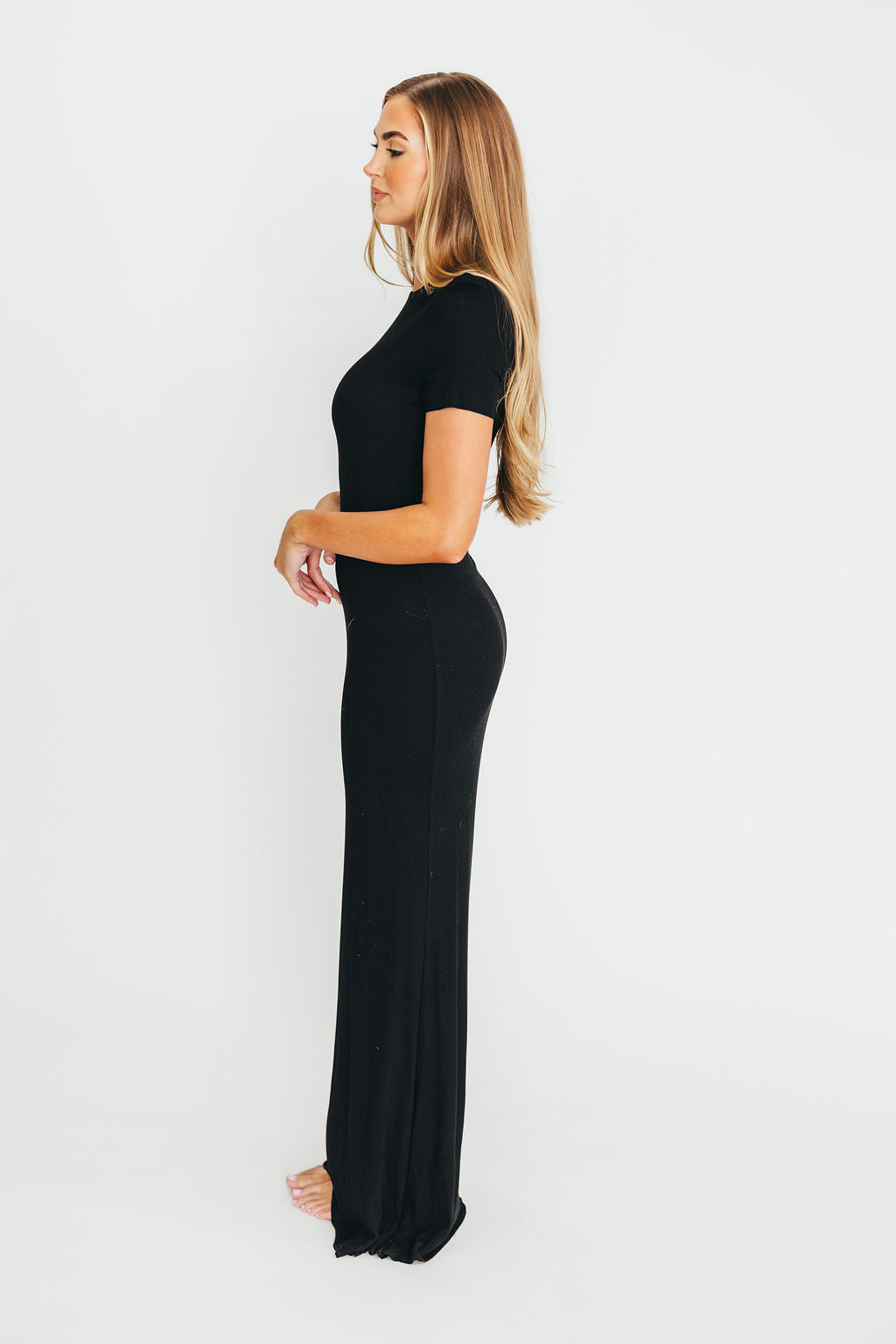 The Charlie Ribbed Maxi Dress in Black - Elegant Long Sleeve Bodycon Dress for Women | Perfect for Parties, Weddings & Evening Events
