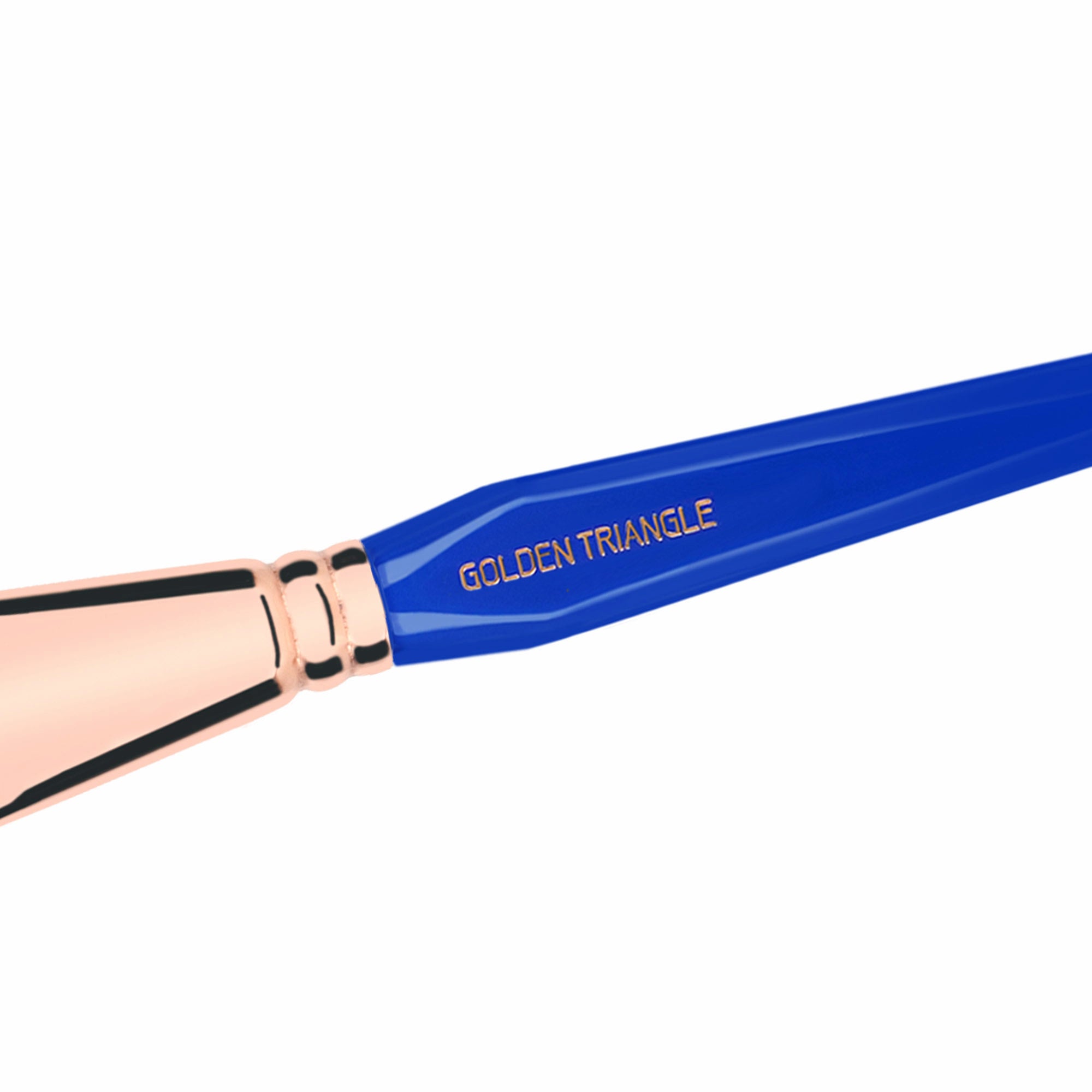 Golden Triangle 960 Precision Blusher Brush - Professional Makeup Brush for Contouring & Highlighting - Perfect for Everyday Makeup & Special Occasions