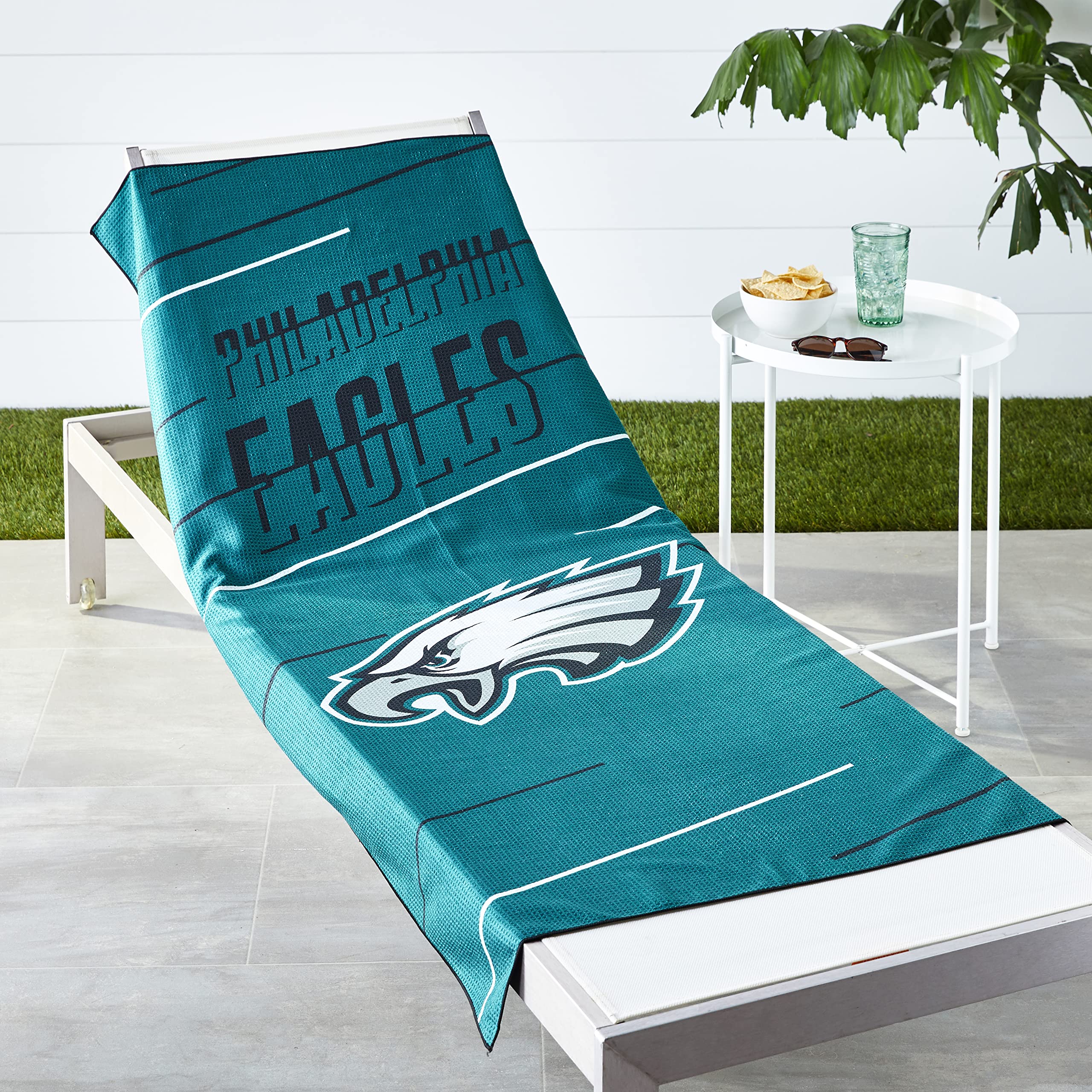 NFL Team Logo Unisex Beach Towel with Mesh Bag Set - Perfect for Pool, Beach, and Sports Events