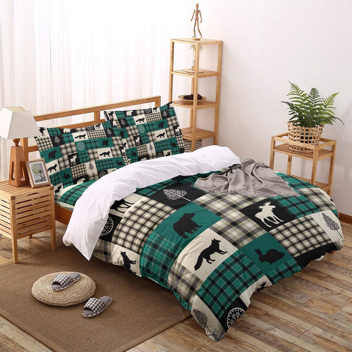 Smile Sunflower 4-Piece Luxury Soft Duvet Cover Set for Girls & Boys - Queen Size, Includes 1 Comforter Cover, 1 Bed Sheet, 2 Pillowcases in Christmas Green & Black Buffalo Check Plaid Pattern - Perfect for Kids' Bedrooms, Guest Rooms & Holiday Decor