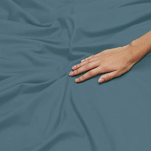 Medium Blue