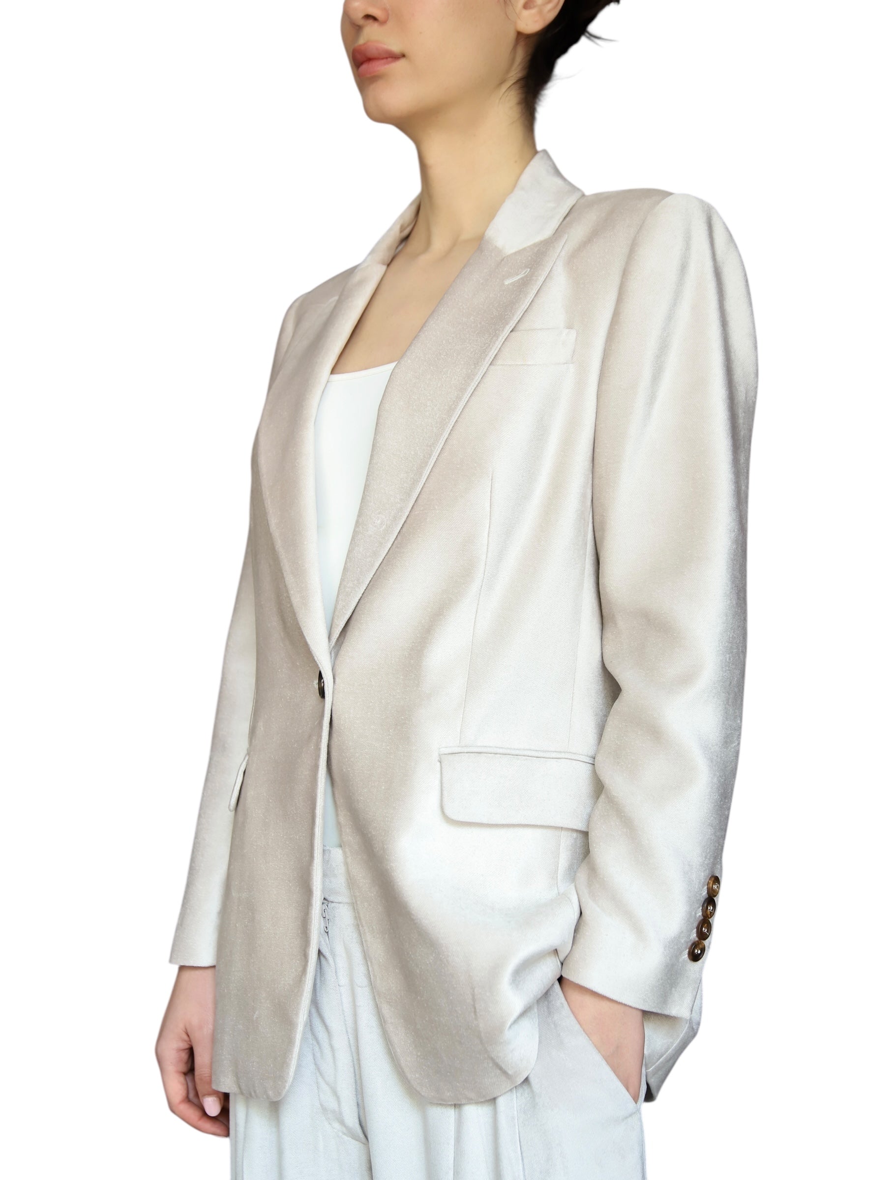 Brunello Cucinelli Women's Blush Beige Velvet Blazer Jacket - Italian Size 44 / US 8 - Elegant Evening Wear for Weddings & Special Occasions