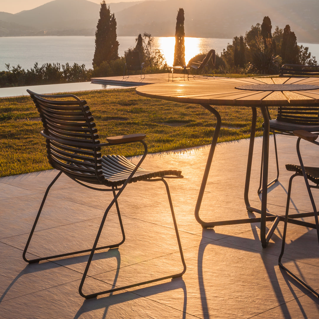 Premium Round Outdoor Patio Table - Durable Weather-Resistant Garden Dining Set for Backyard, Deck, Poolside & BBQ Gatherings