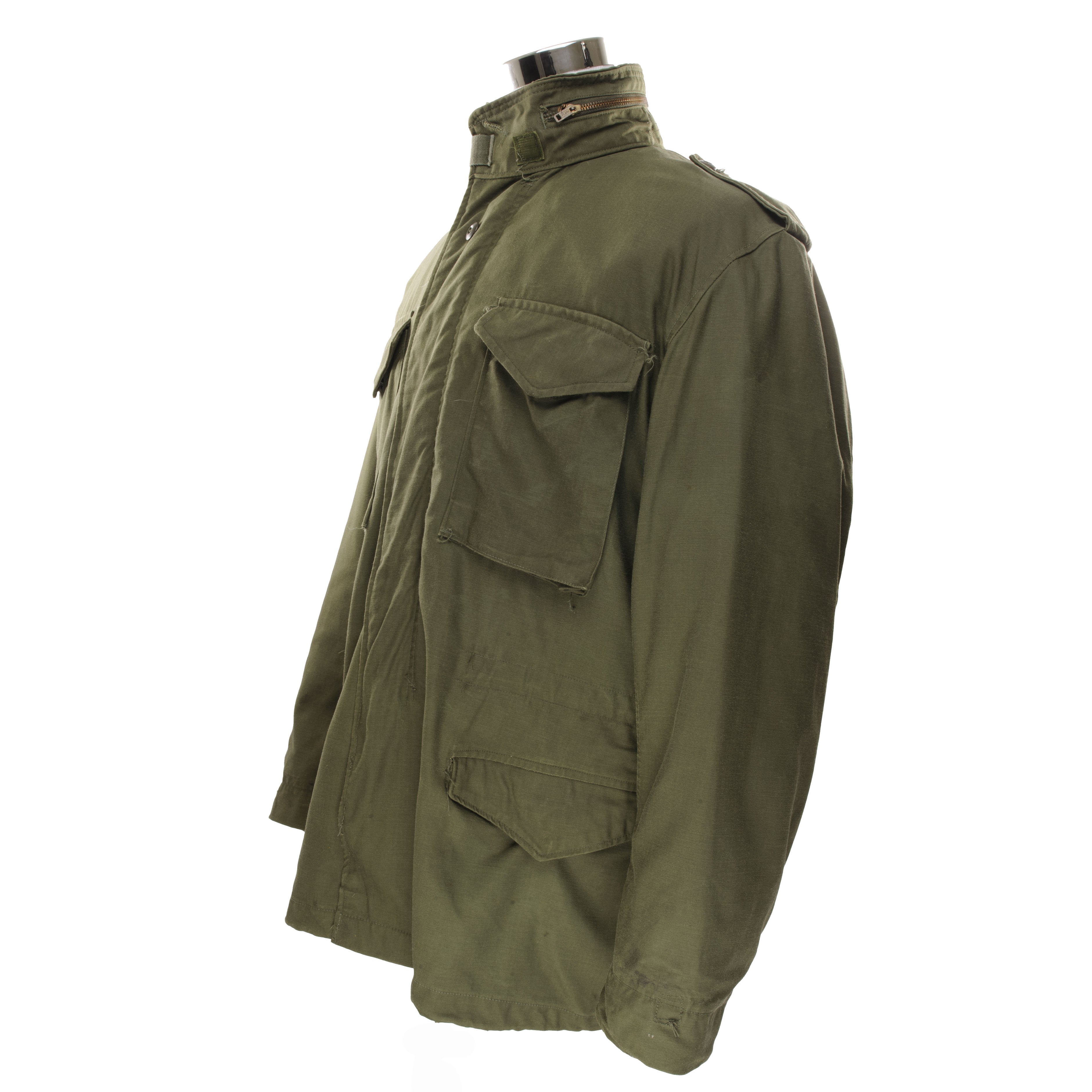 Vintage US Navy USNS Kingsport M65 Field Jacket 1976 - Size Large Long - Military Style Outerwear for Men, Cold Weather & Outdoor Activities