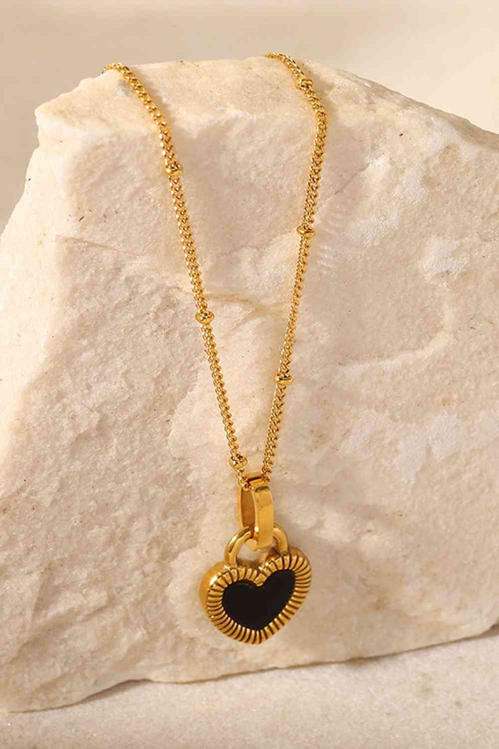 Elegant Black Heart Pendant Necklace for Women - Sterling Silver Gothic Jewelry Gift for Her - Perfect for Valentine's Day, Anniversary & Romantic Occasions