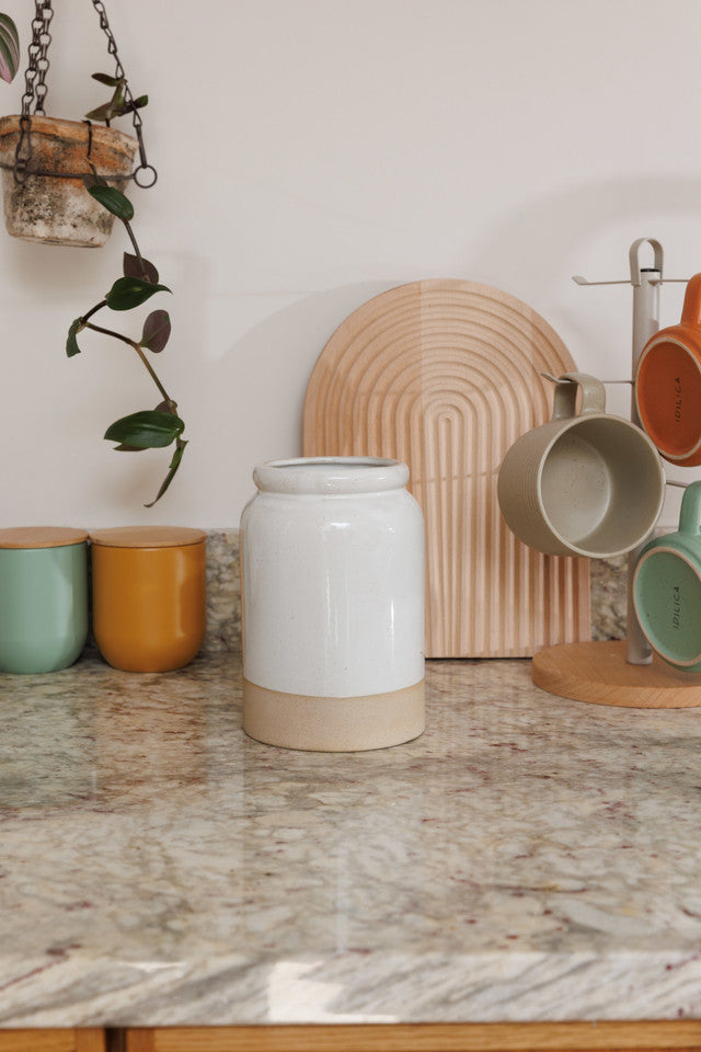 Idilica Stoneware Utensil Holder - Cream Kitchen Organizer for Spoons, Forks & Cooking Tools - Perfect for Countertop Storage & Home Decor