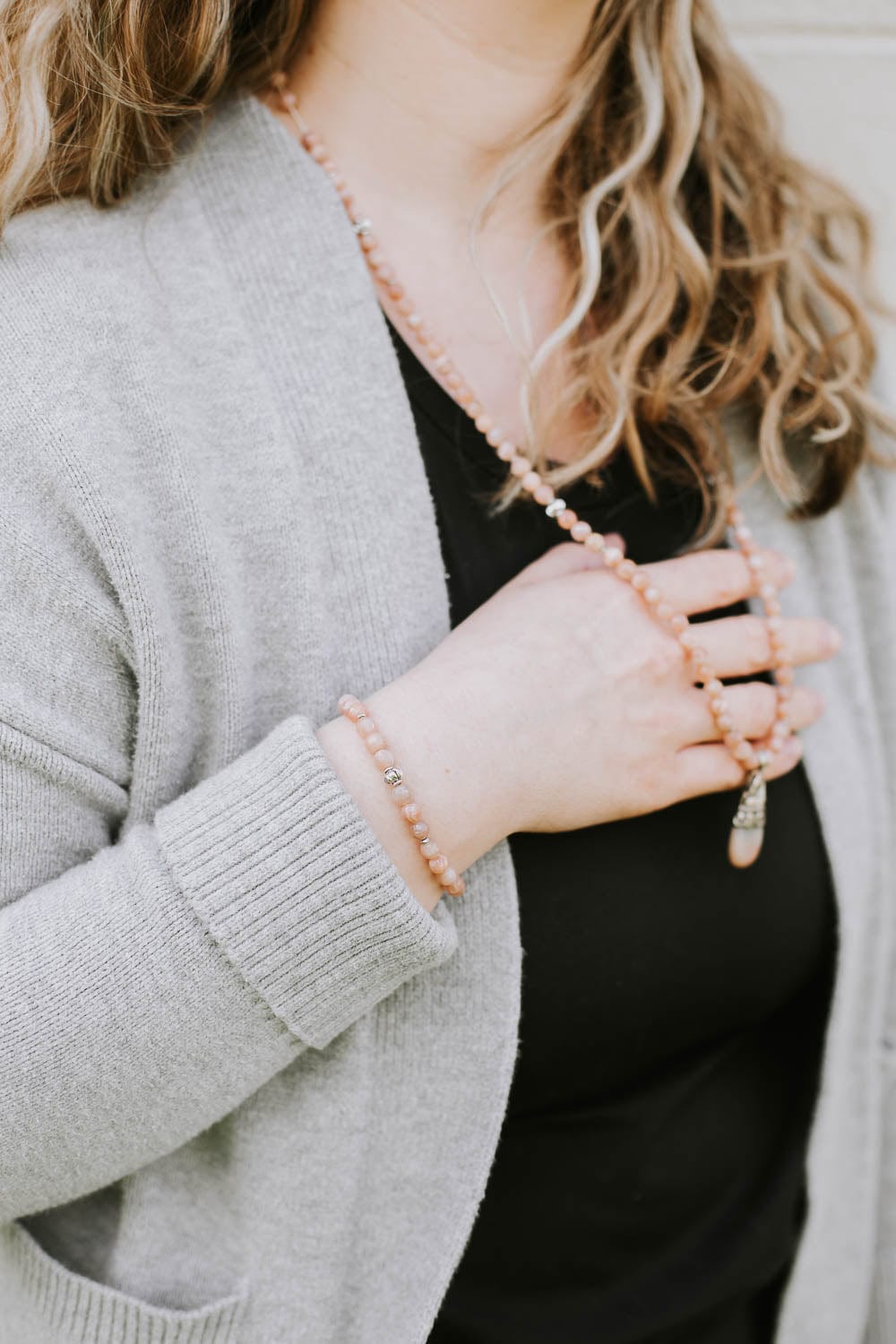 Healing Moonstone Bracelet for Women - Natural Gemstone Jewelry for Emotional Balance & Stress Relief | Perfect for Meditation, Yoga & Spiritual Healing