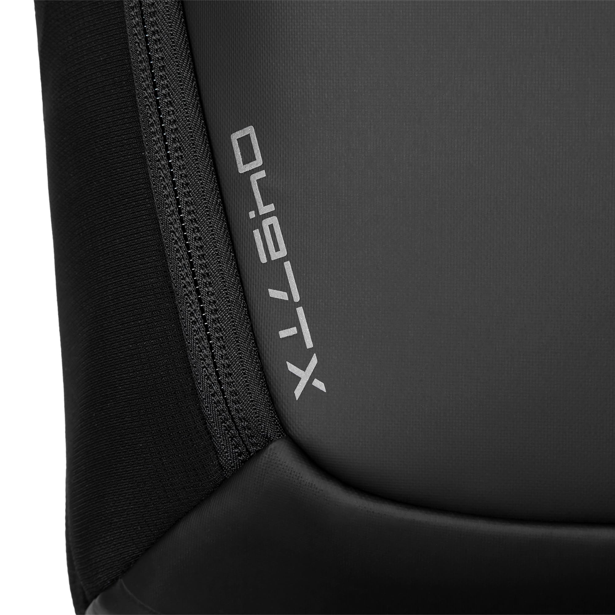 Alienware Horizon Travel Backpack 18 - AW724P Gaming Laptop Backpack for Travel, Work & School | Durable Water-Resistant Design with USB Charging Port | Perfect for Gamers, Professionals & Students