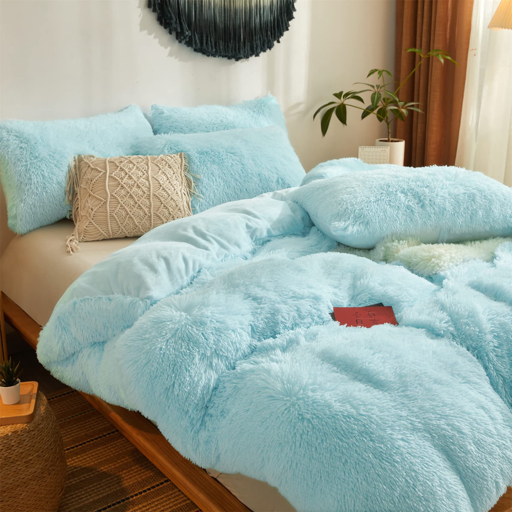 Light Blue Faux Fur Shaggy Comforter Cover Set - Ultra Soft Queen Size 3-Piece Bedding Set with Pillowcases & Zipper Closure | Cozy Winter Bedroom Decor for Master Bedroom & Guest Room