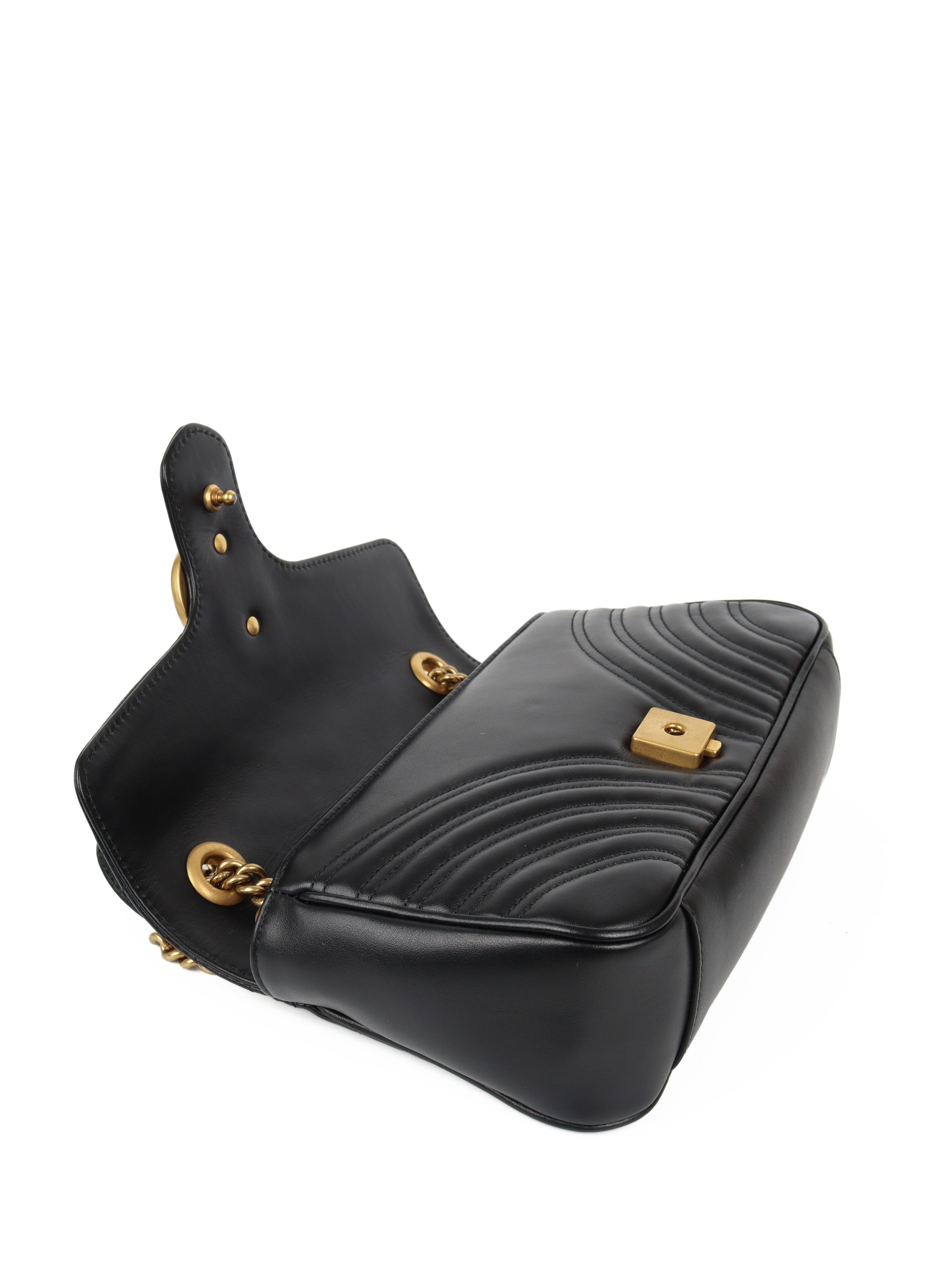 Gucci GG Marmont Small Shoulder Bag in Black Leather - Perfect for Evening Out, Date Night & Daily Use