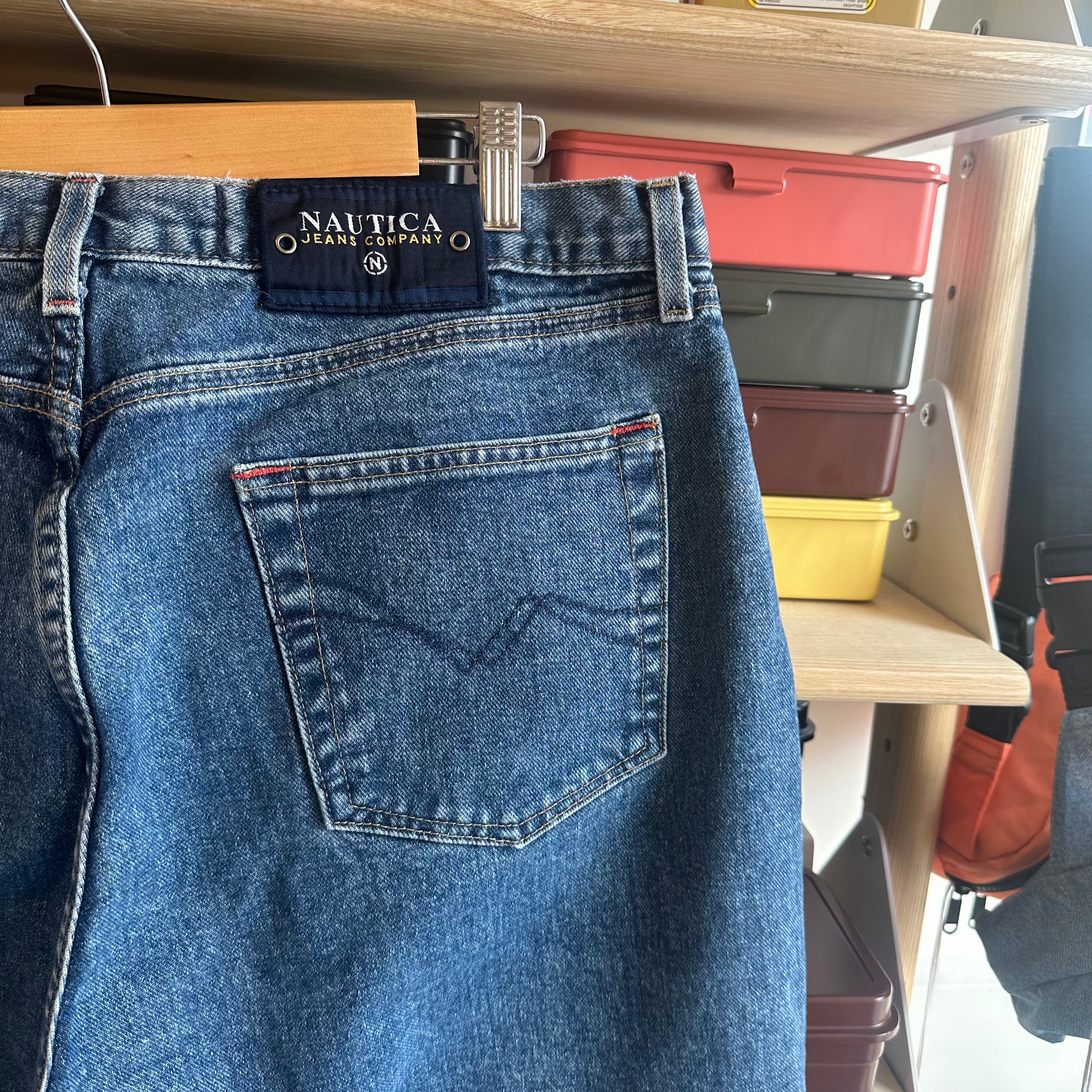 Nautica Men's Classic Fit Stretch Denim Jeans | Comfortable & Durable for Everyday Wear | Perfect for Casual Outfits & Office Attire