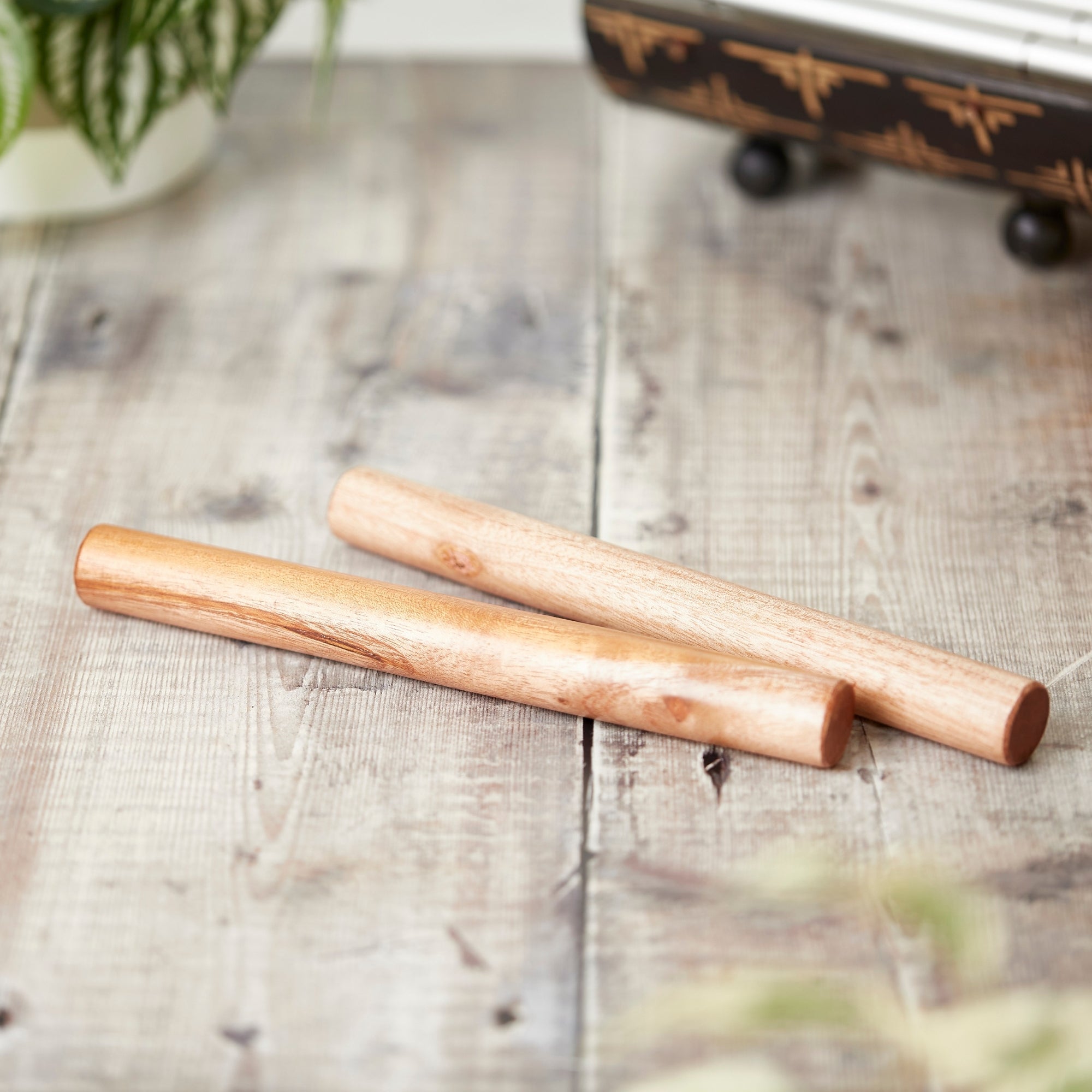 Premium Wooden Claves - Authentic Percussion Instrument for Music Lovers, Bands & Schools - Perfect for Latin Music, Rhythm Practice & Classroom Education