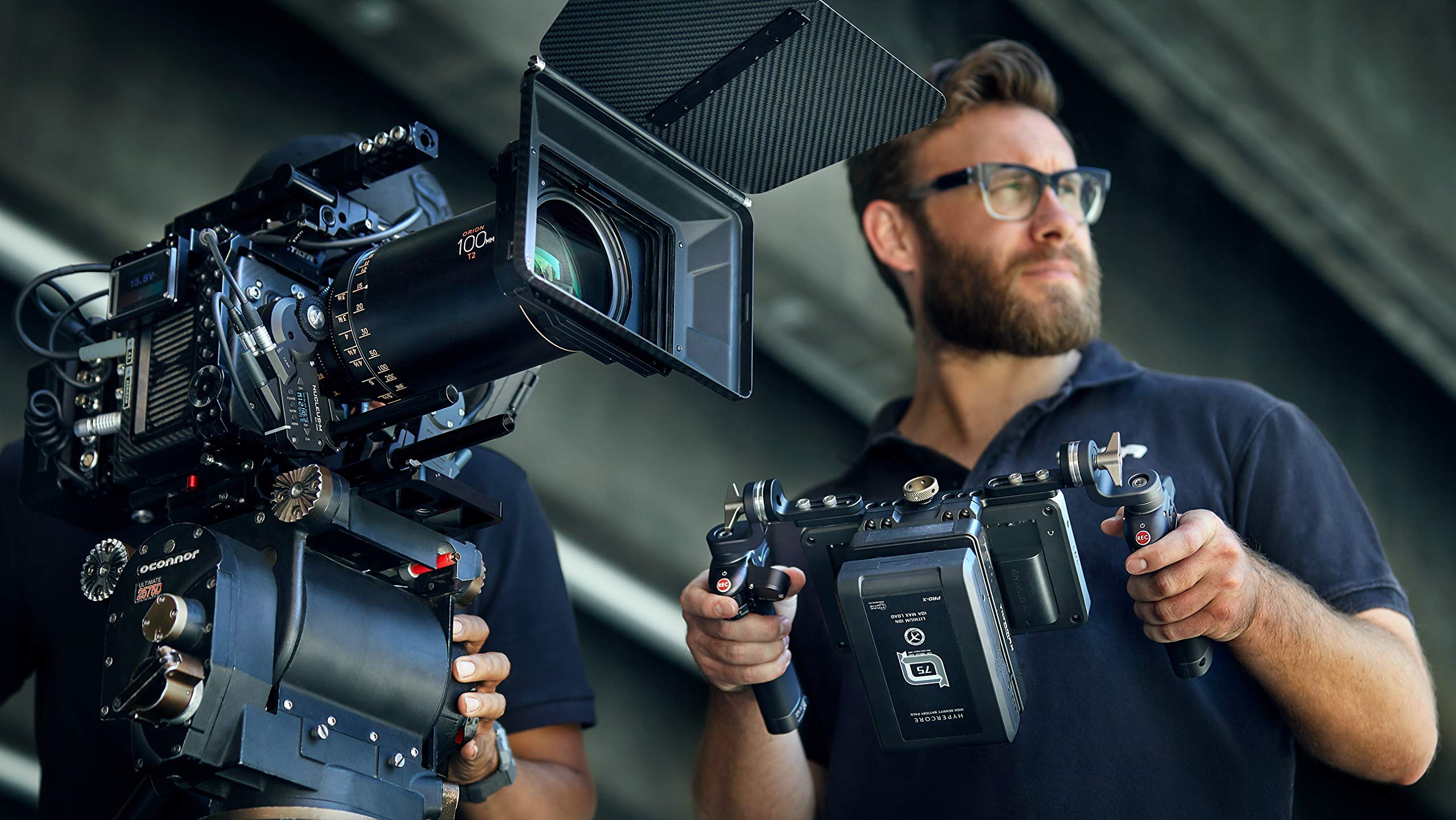 Tilta Nucleus-M Brushless Wireless Follow Focus Motor for DSLR & Mirrorless Cameras - Professional Video Filmmaking & Cinematic Control