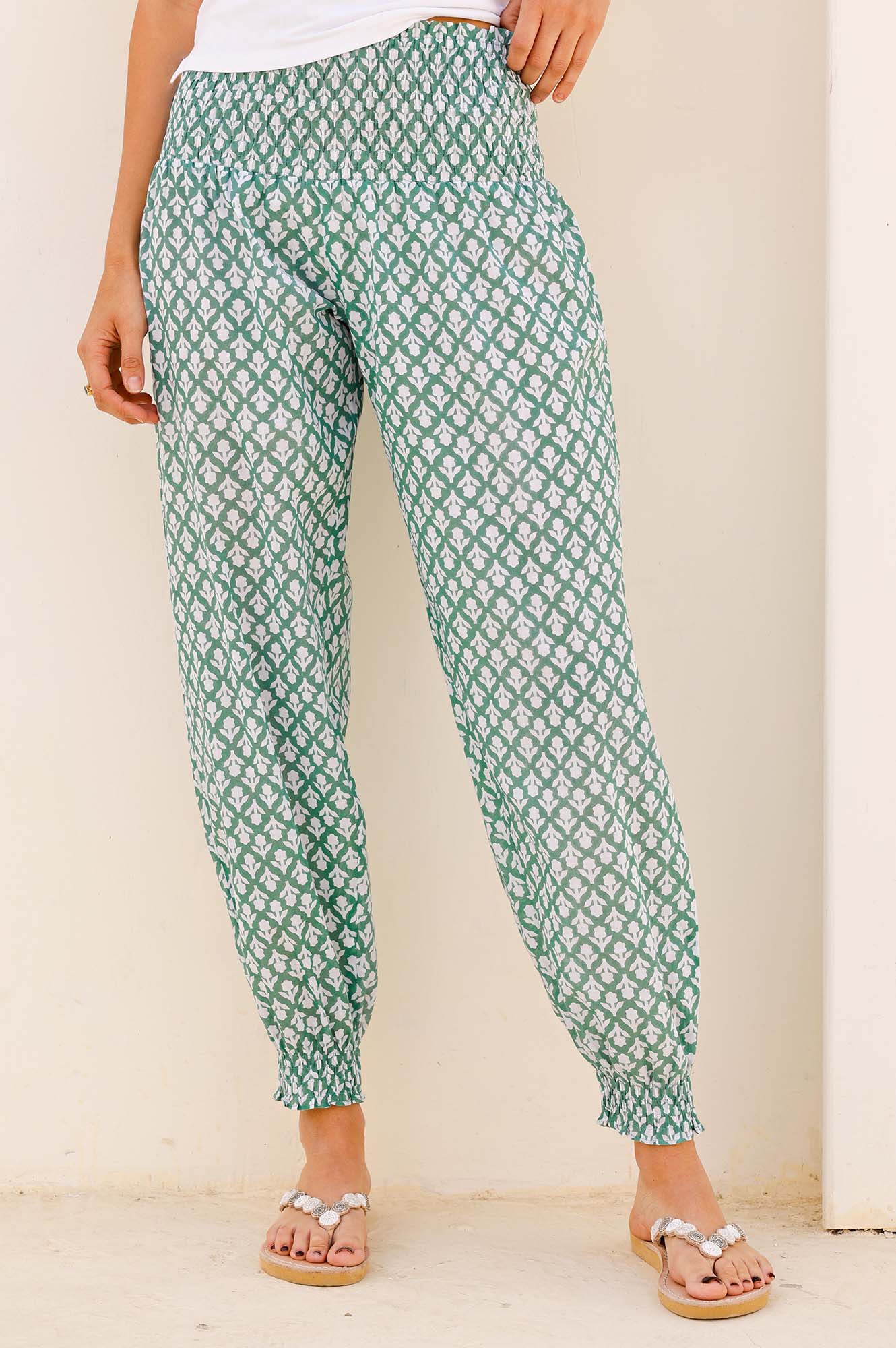 Organic Cotton Harem Pants with Floral Print - Sage Green & White - Comfortable Loungewear for Yoga, Travel, and Relaxation