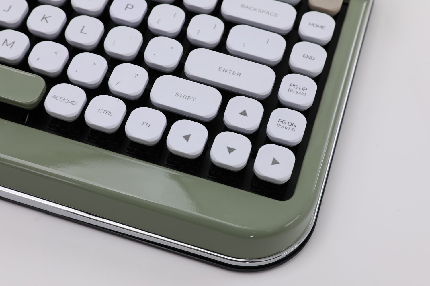 Premium Bluetooth Keyboard with Diamond Keycaps - Cherry MX Red Switches, Olive Green (US Layout) | Wireless Mechanical Keyboard for Office, Gaming & Travel