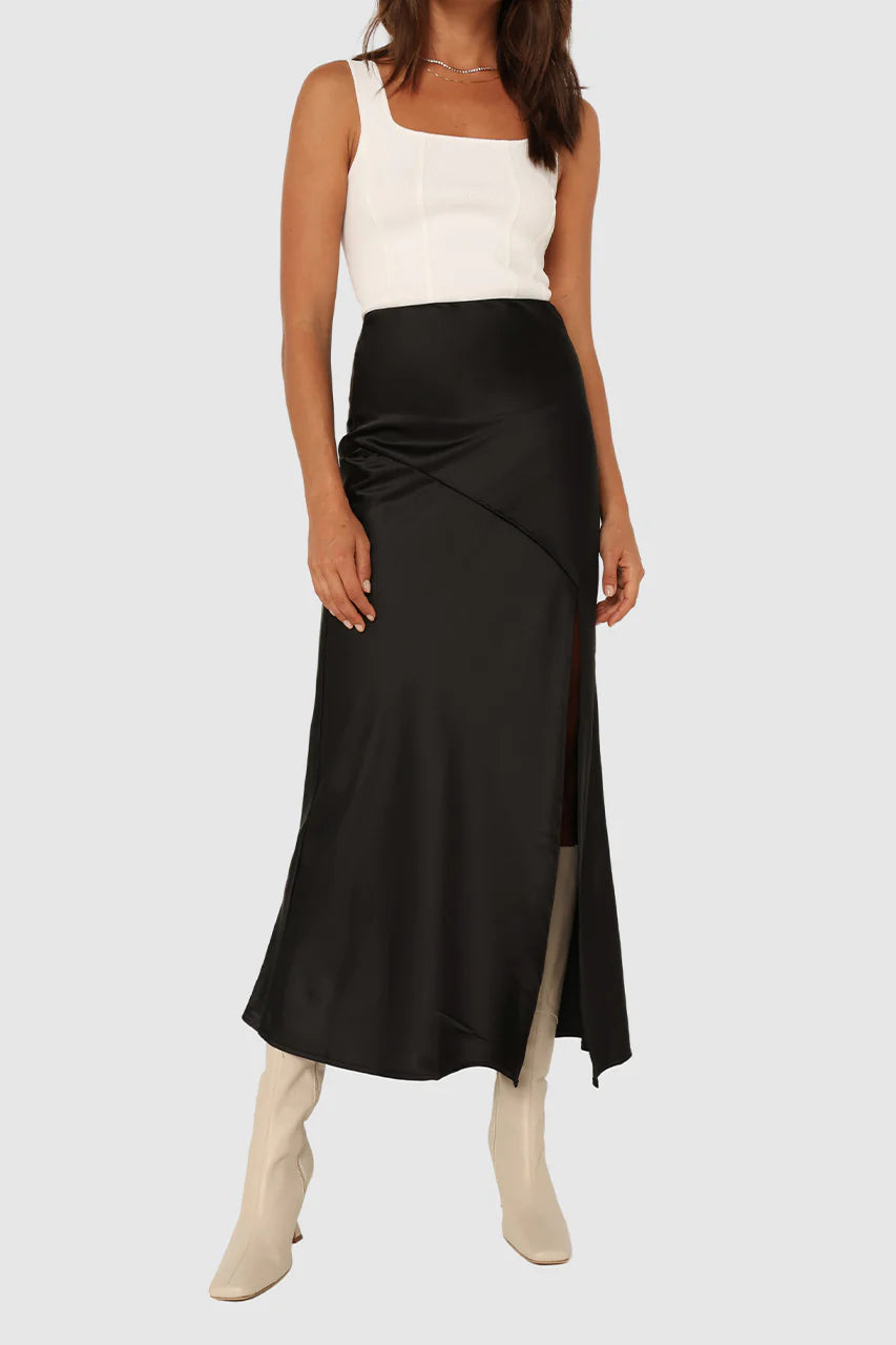 Layla Midi Skirt for Women - Flowy A-Line Knee Length Skirt with Pockets | Perfect for Work, Date Night & Summer Outfits