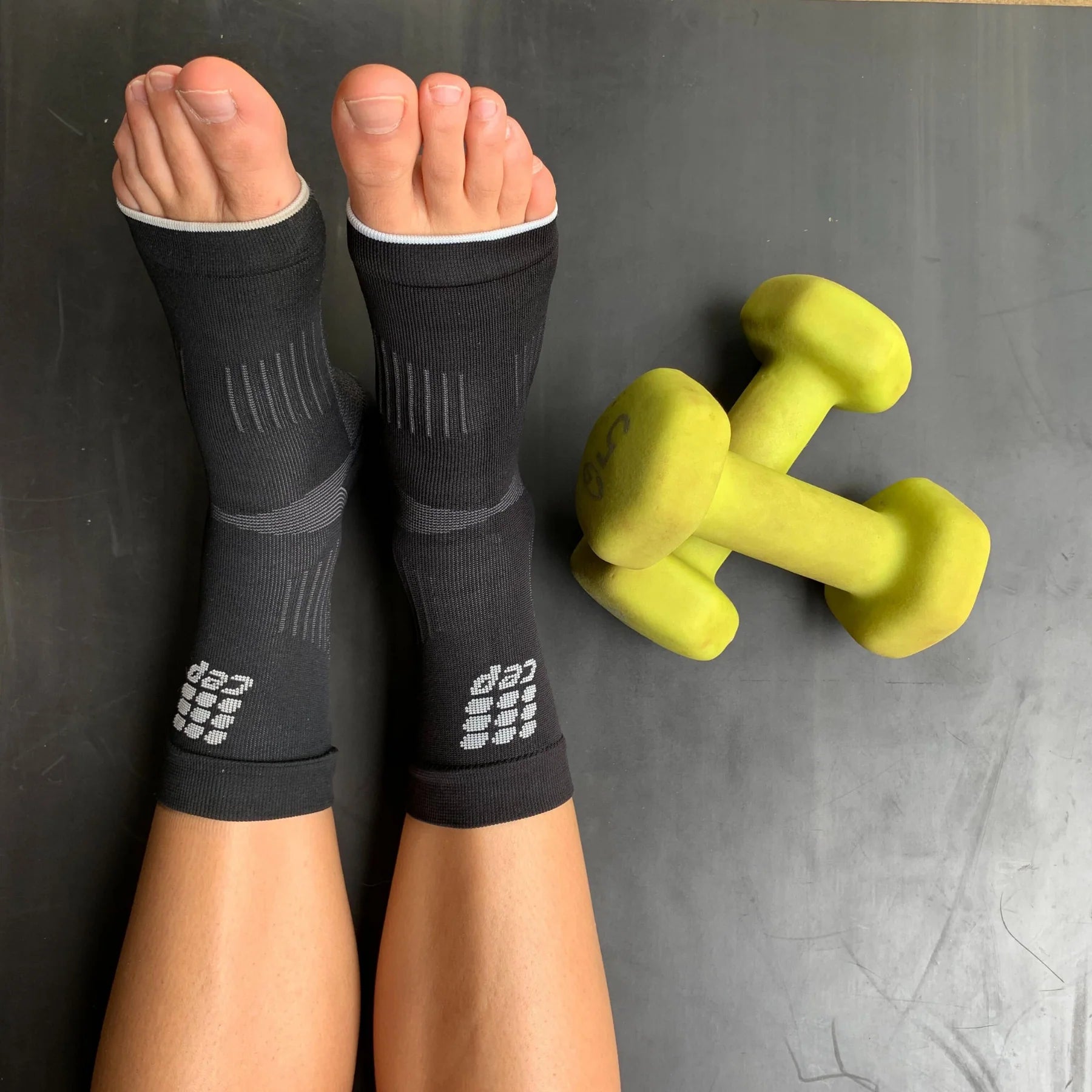 CEP Mid Support Plantar Fasciitis Compression Sleeves - Arch Support & Pain Relief for Running, Walking & Standing All Day - Best for Athletes & Active Lifestyles