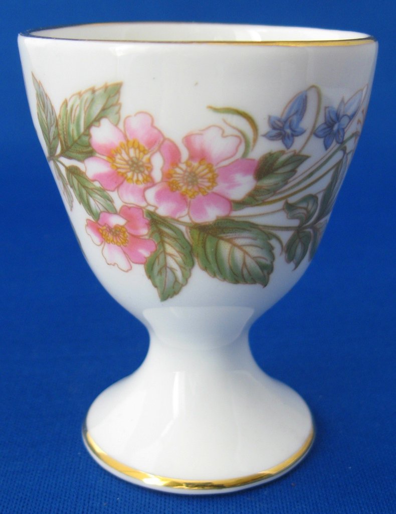 Vintage Paragon England Bone China Egg Cup - Honeysuckle Roses Design, Single Pedestal, 1970s Collectible - Perfect for Breakfast, Tea Parties & Antique Display