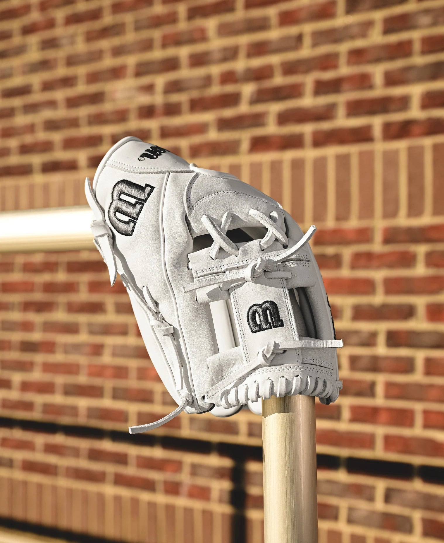 Wilson A1000 H12 12