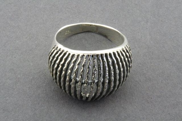 Sterling Silver Anemone Signet Ring - Elegant Floral Jewelry for Women, Perfect for Everyday Wear, Gifts & Special Occasions