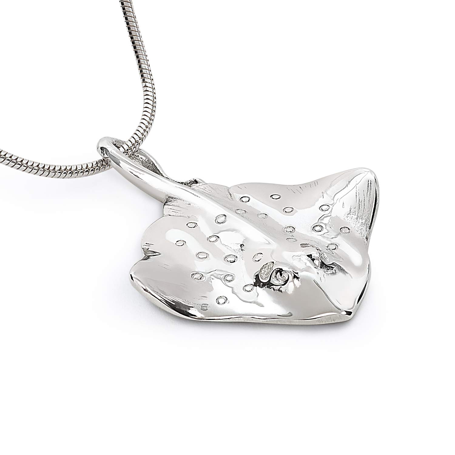 Sterling Silver Stingray Necklace for Women - Manta Ray Pendant Jewelry, Scuba Diving & Ocean Inspired Charm Necklace | Perfect Gift for Beach Lovers, Marine Enthusiasts & Jewelry Collectors