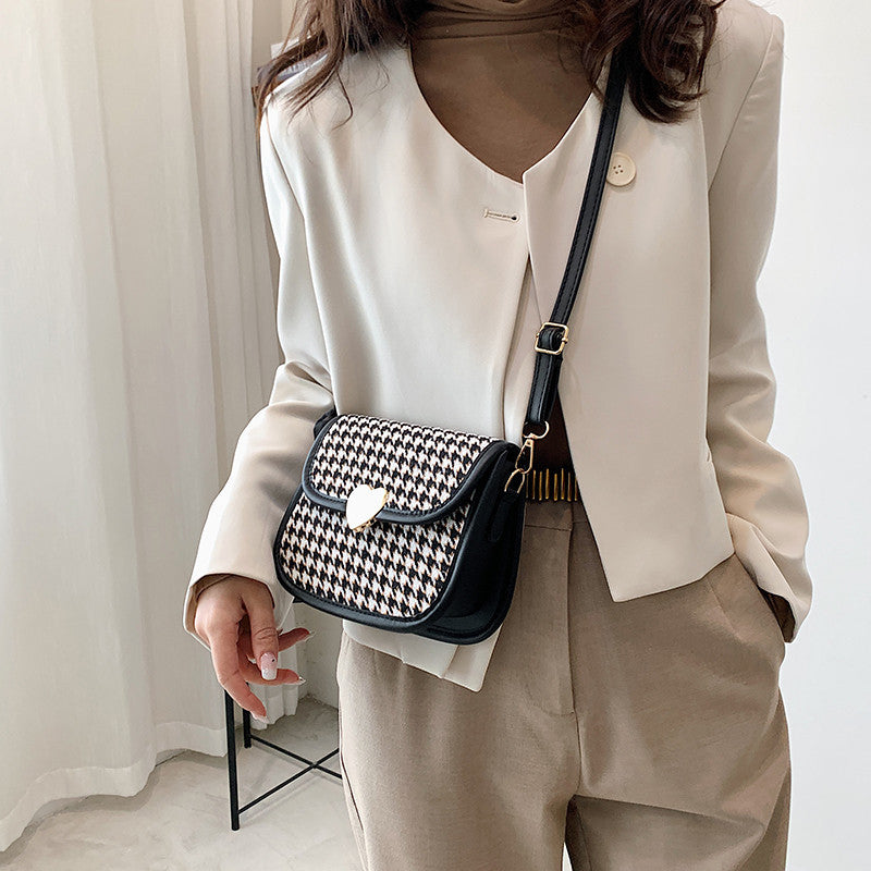 Stylish Women's Shoulder Bags - Trendy Crossbody Purse for Ladies | Perfect for Work, Travel & Everyday Use