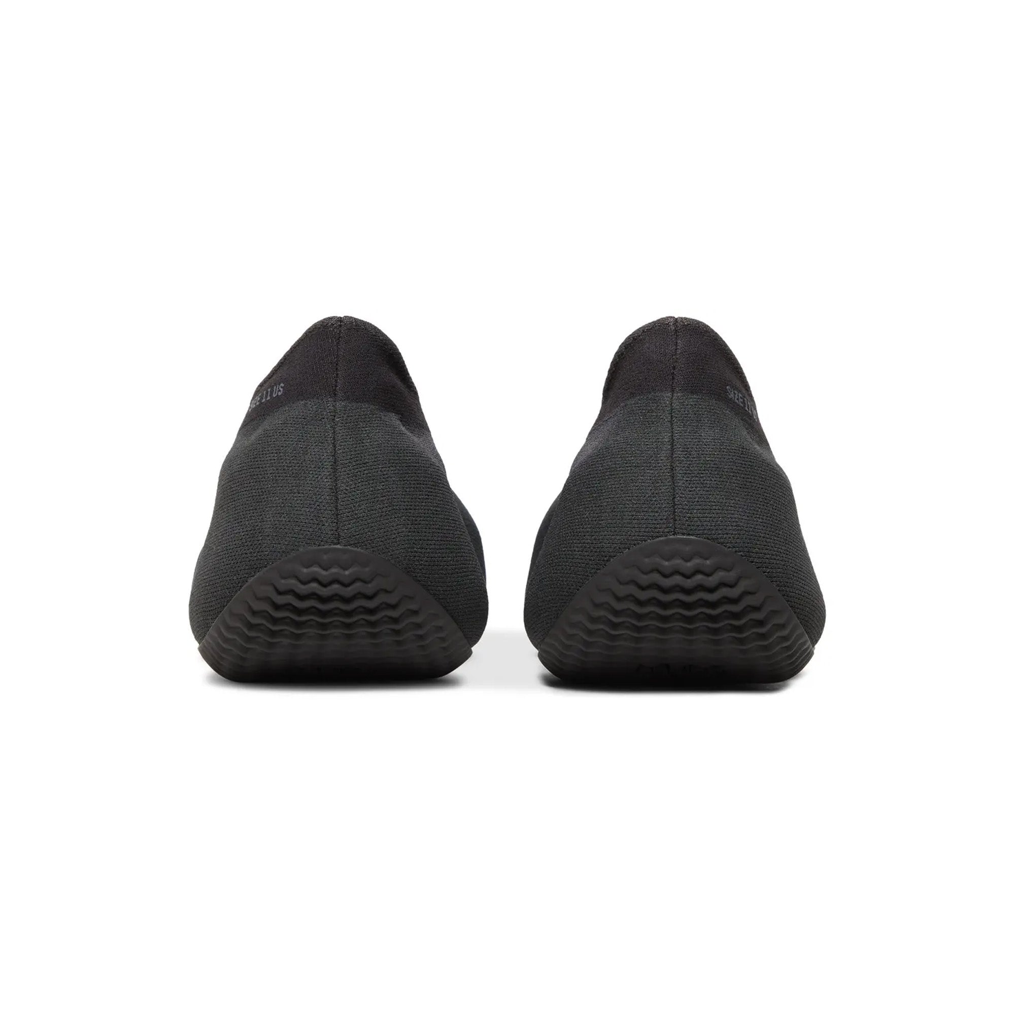 Adidas Yeezy Knit RNR 'Fade Onyx' Sneakers (2023) - Men's Running Shoes for Gym, Jogging & Streetwear Fashion