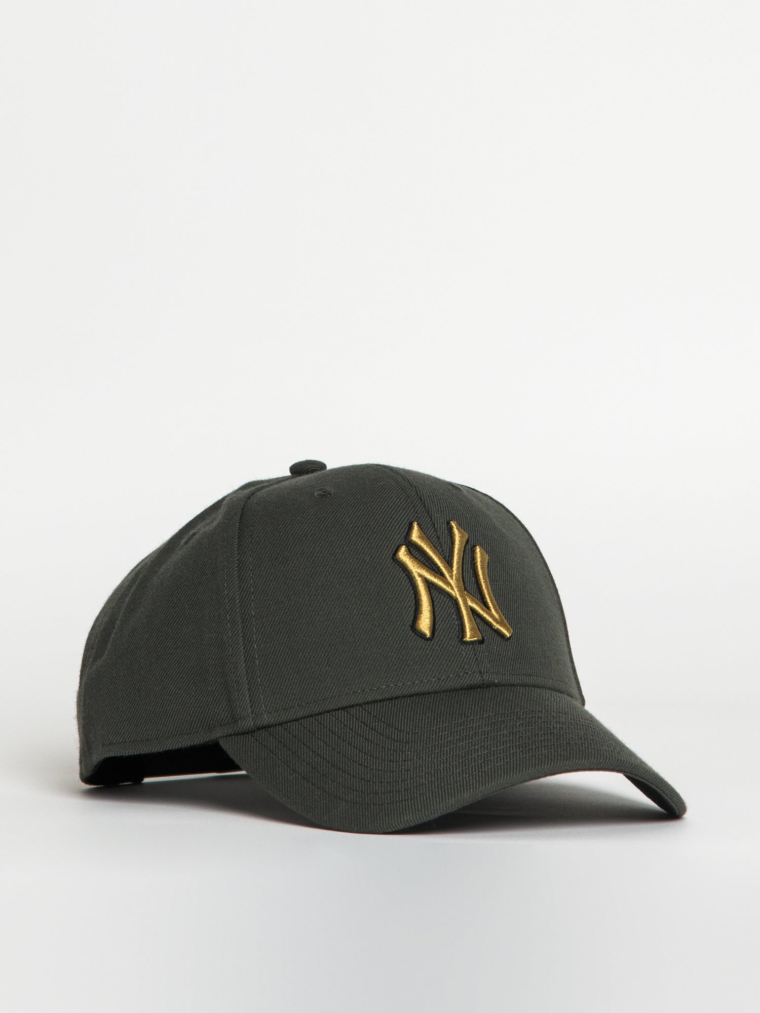 New York Yankees MVP Snapback Cap - Official MLB Licensed Adjustable Hat for Men & Women - Perfect for Baseball Games, Fan Gear & Streetwear Fashion