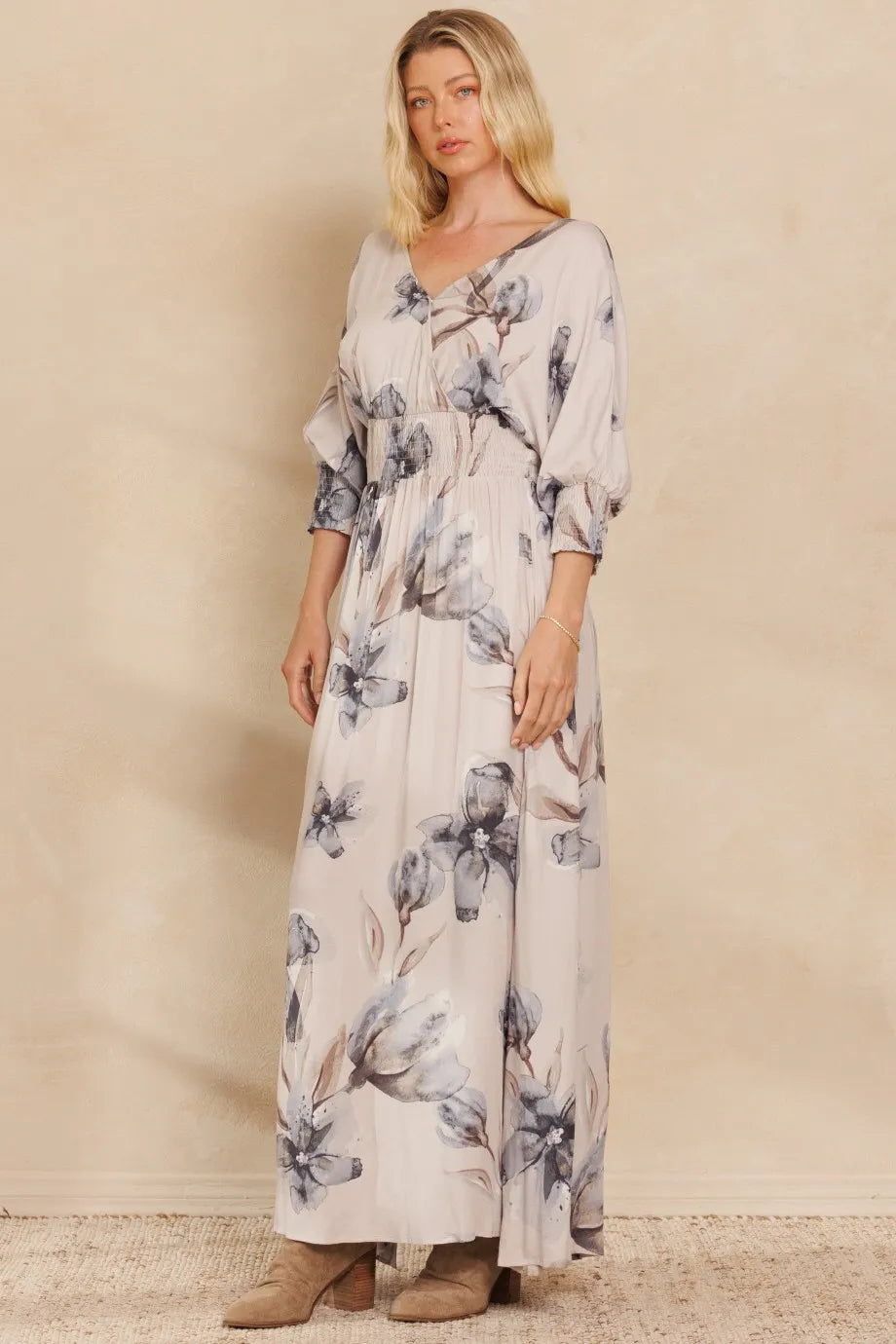 Floral Open Back Maxi Dress for Women - Summer Beach Wedding Resort Vacation Dress, Perfect for Tropical Getaways & Boho Chic Outfits