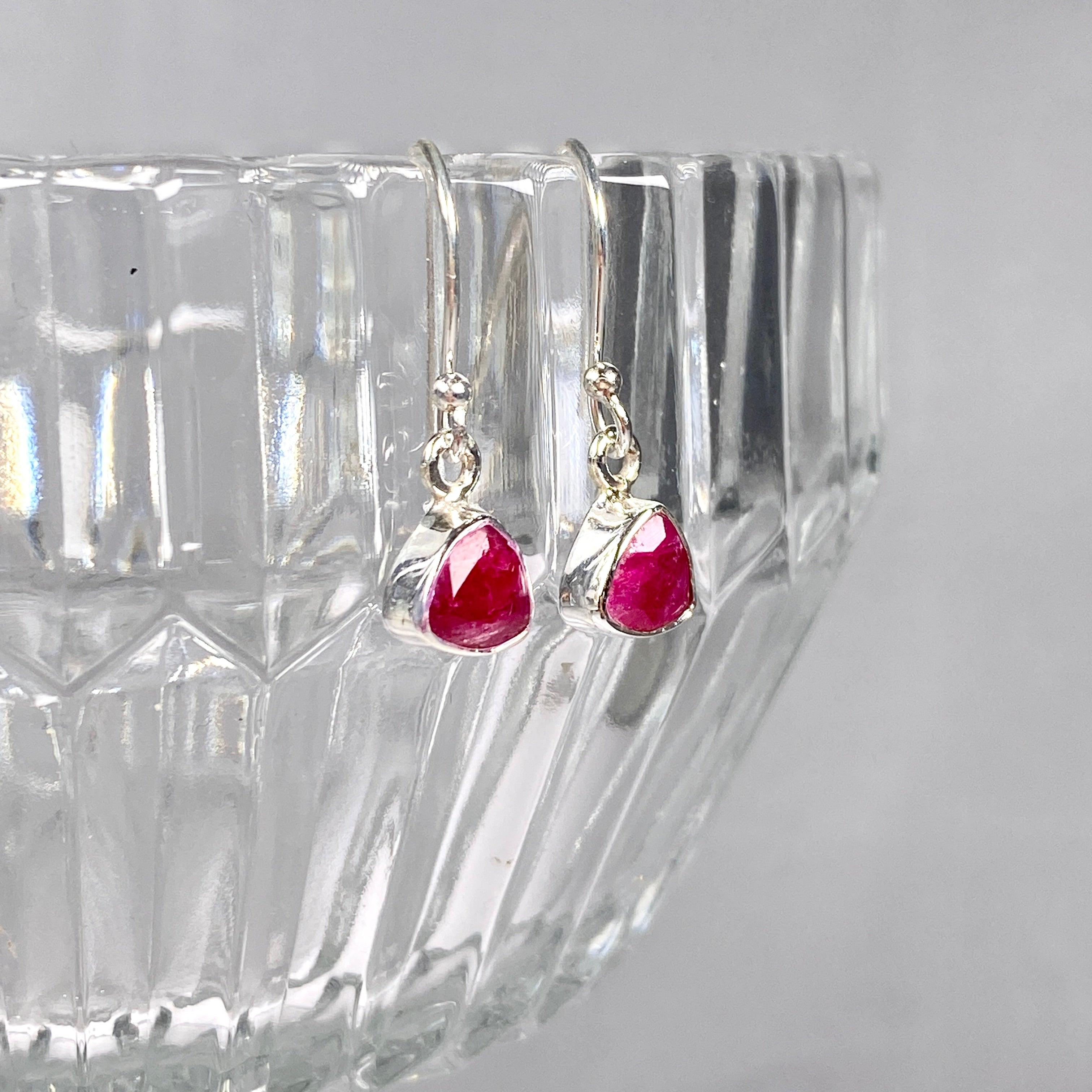 Petite Ruby Triangular Faceted Earrings R2363 RBT - Elegant Dangle Earrings for Women, Perfect for Parties, Weddings & Special Occasions