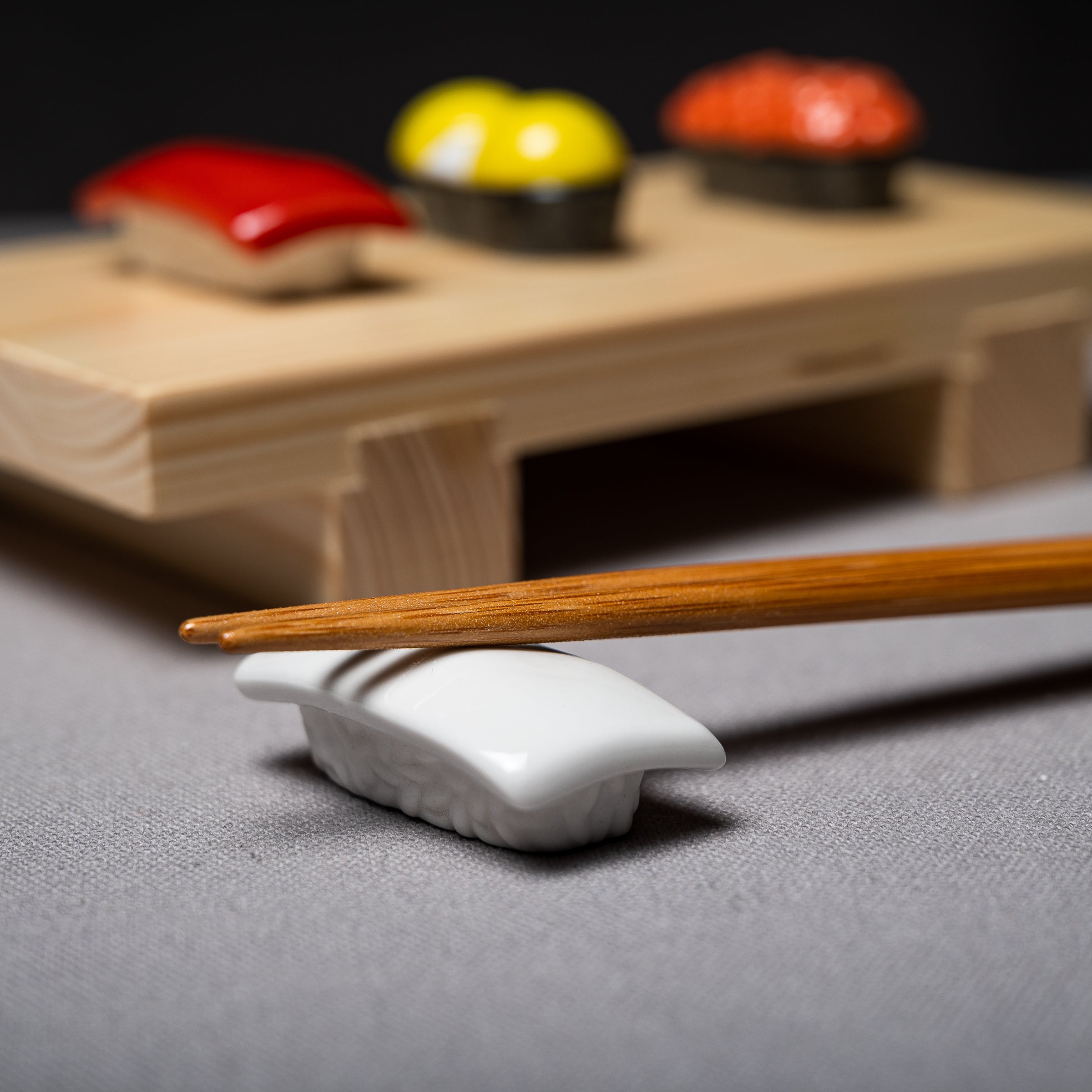 Premium Sushi Nigiri Chopstick Rest - Elegant Ceramic Chopstick Holder for Japanese Cuisine | Perfect for Sushi, Ramen, and Asian Dining Decor