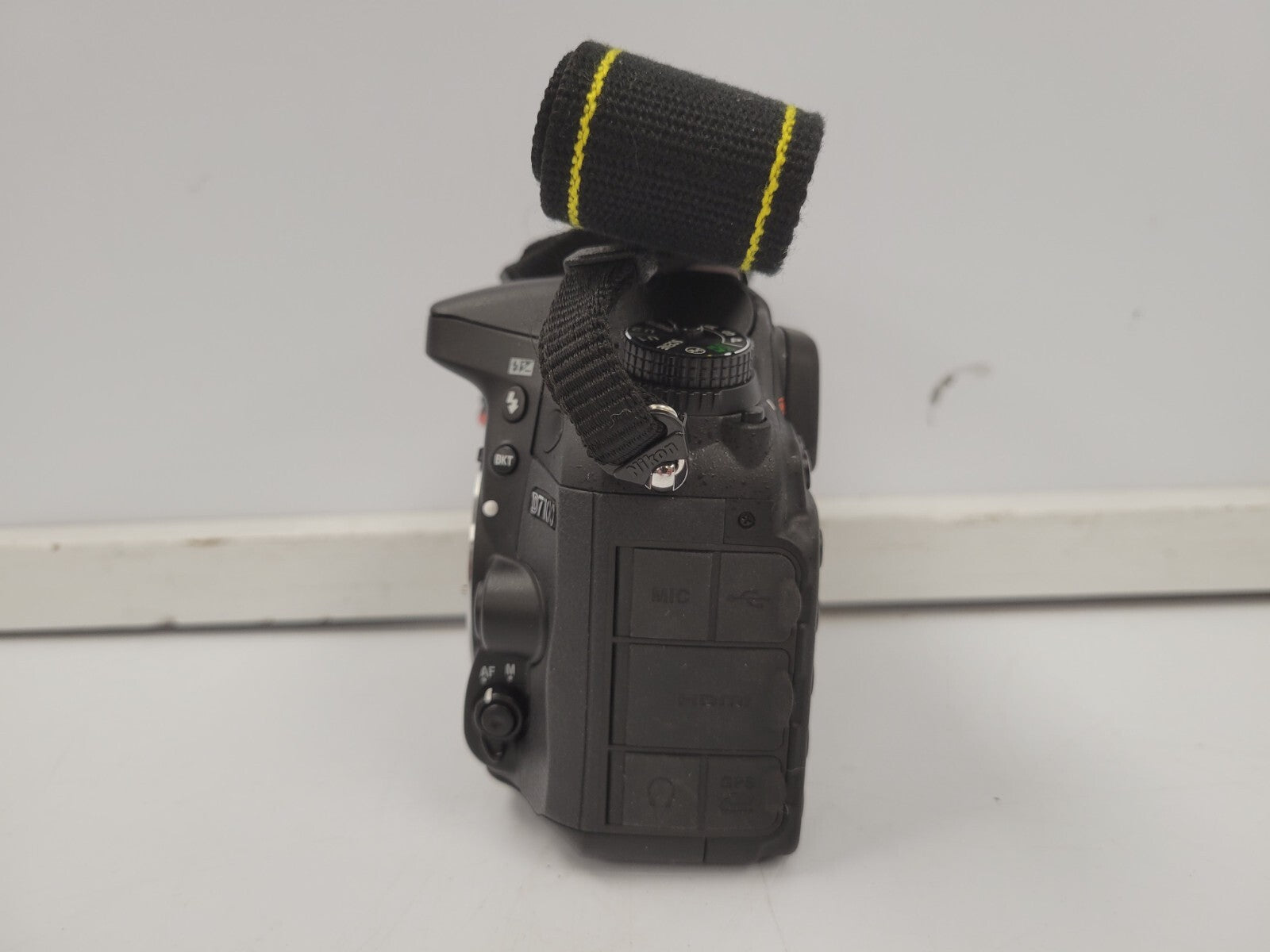 Nikon D7100 24.1MP DX-Format Digital SLR Camera Body - Perfect for Photography Enthusiasts, Travel & Professional Shoots