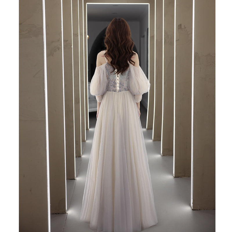 Elegant Gray Tulle Prom Dress with Long Sleeves - Formal Evening Gown for Homecoming, Quinceañera & Special Occasions