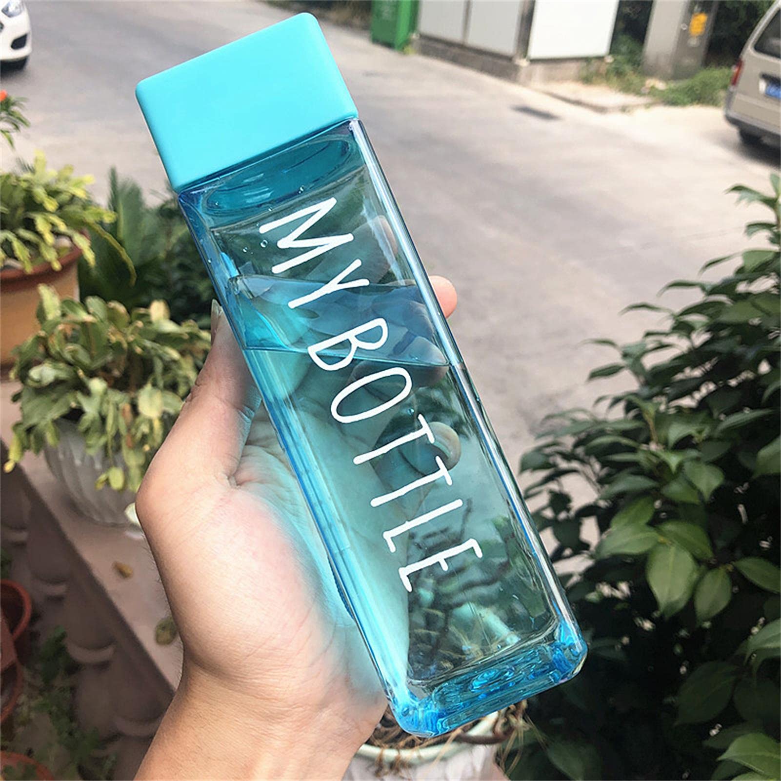 UISI 500ml Matte Square Water Bottle - BPA Free Plastic Sports Cup with Carry Strap for Outdoor, Gym, Hiking & Travel - Leak Proof Juice & Milk Container