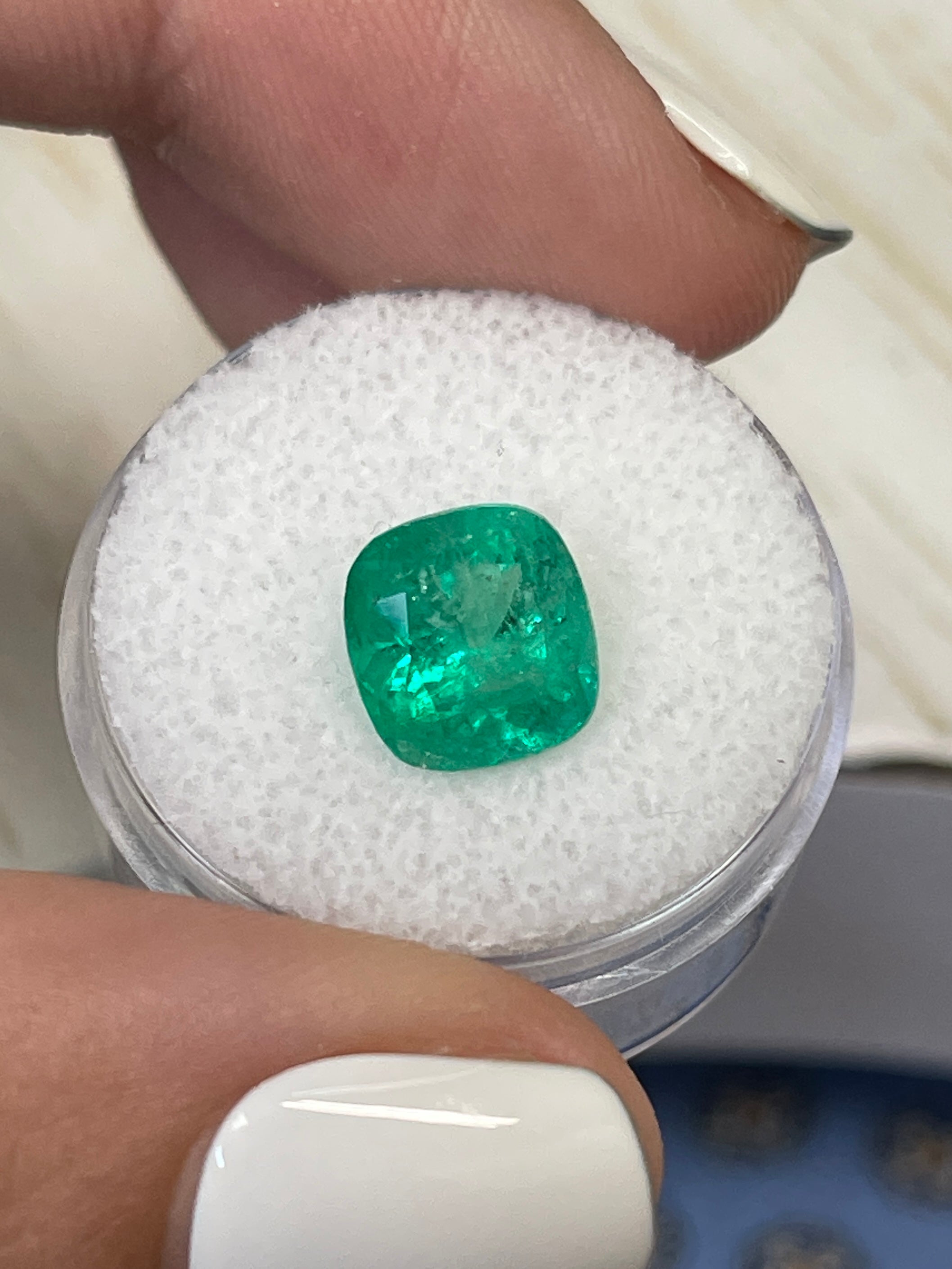 3.48 Carat 9.5x9mm Natural Colombian Emerald Loose Gemstone - Cushion Cut Earthy Green Color for Jewelry Making, Engagement Rings & Collector's Pieces