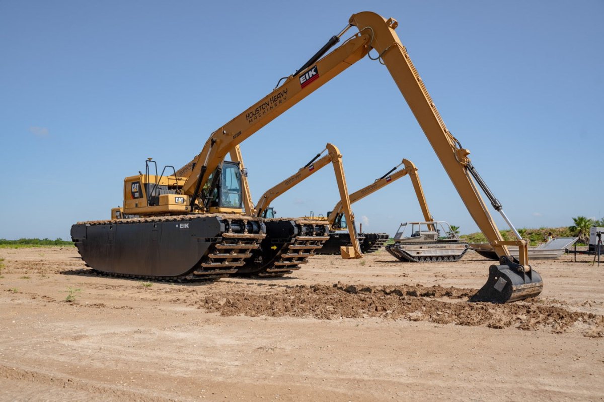 Caterpillar 2019 Excavator Heavy Duty Construction Equipment - 4500 Hours | For Digging, Demolition & Site Preparation