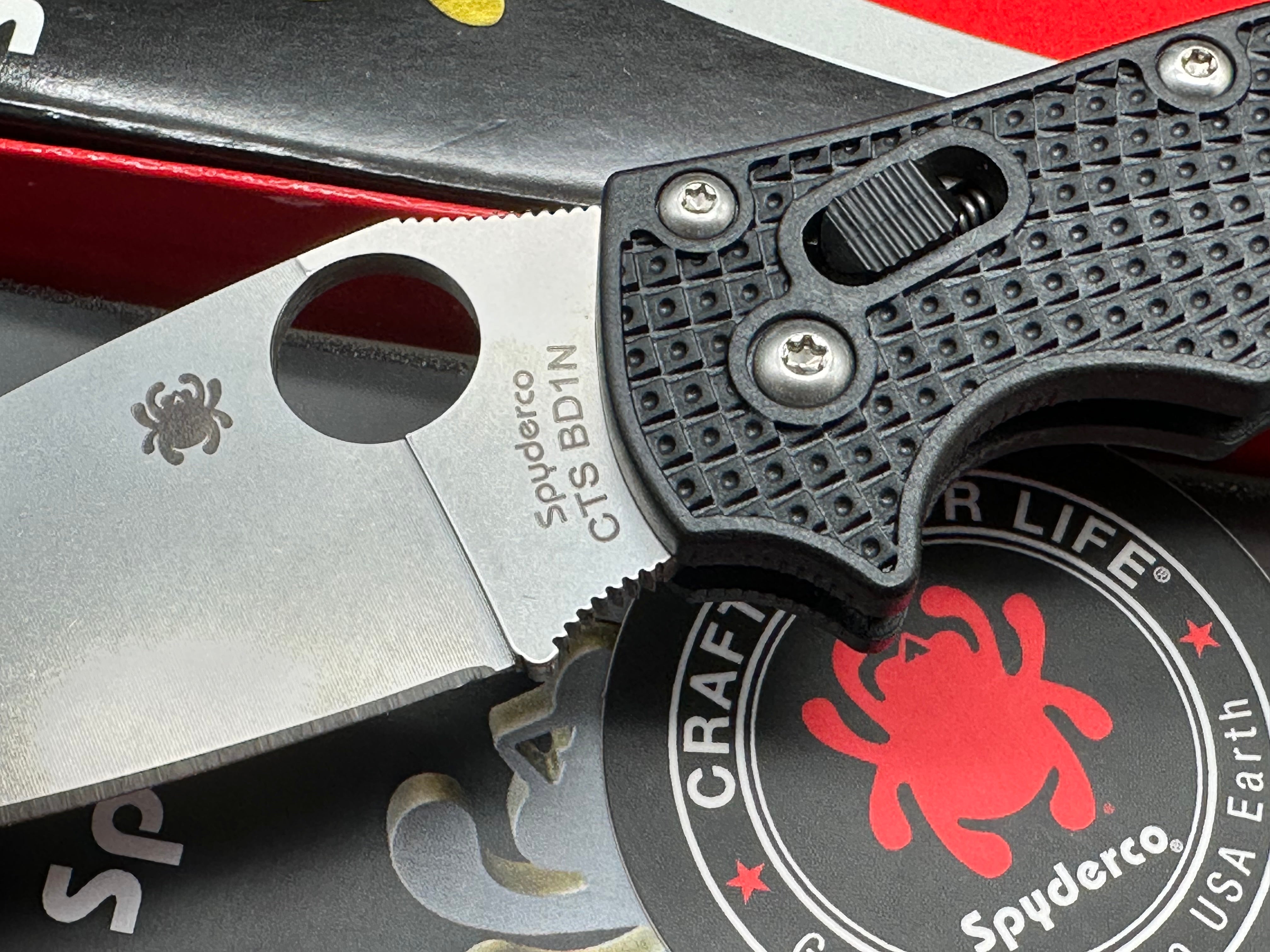 Spyderco Manix 2 Lightweight Folding Knife - 3.37
