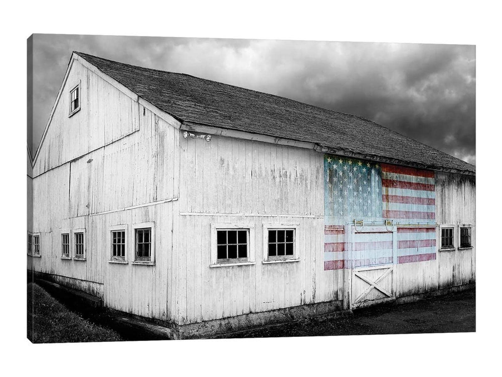 Farmhouse Old Barn Canvas Wall Art with USA Flag - Vintage Rustic Country Decor - 32x48 Inches - Perfect for Living Room, Bedroom, or Office Wall Decor