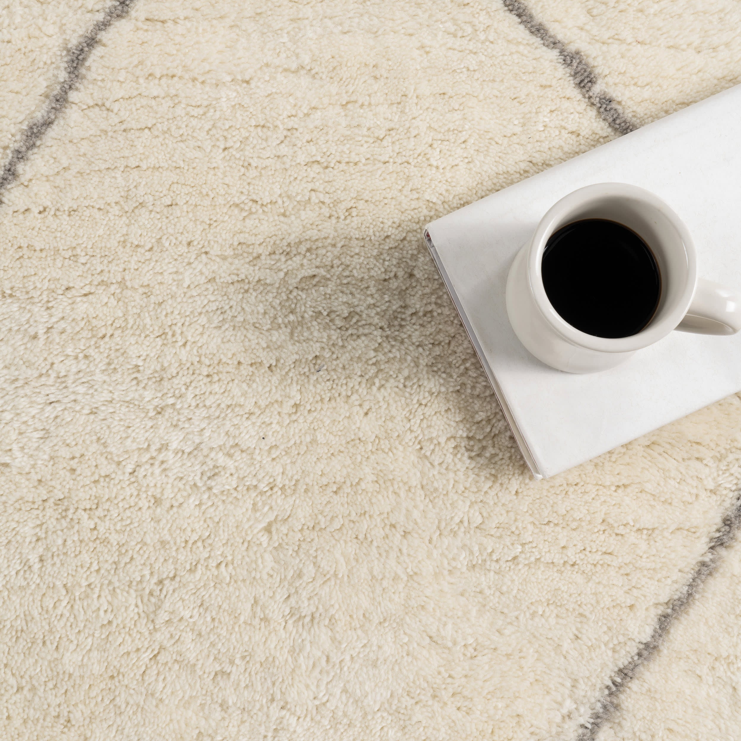 Beachwood Trellis Wool Rug - Ivory Handmade Area Rug for Living Room, Bedroom & Dining Room - Soft & Durable Home Decor