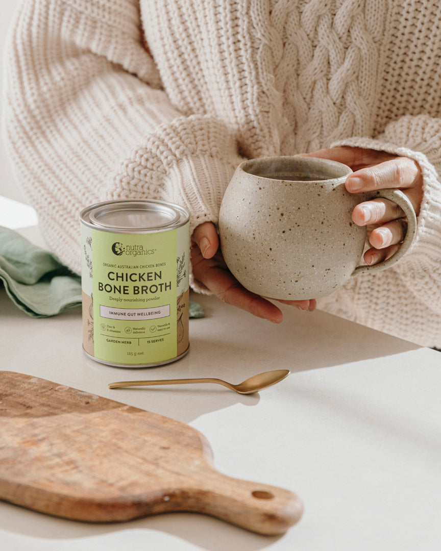 Organic Chicken Bone Broth Powder with Garden Herbs - Keto, Paleo & Whole30 Friendly - Supports Gut Health & Immunity - Perfect for Soups, Stews & Wellness Shots
