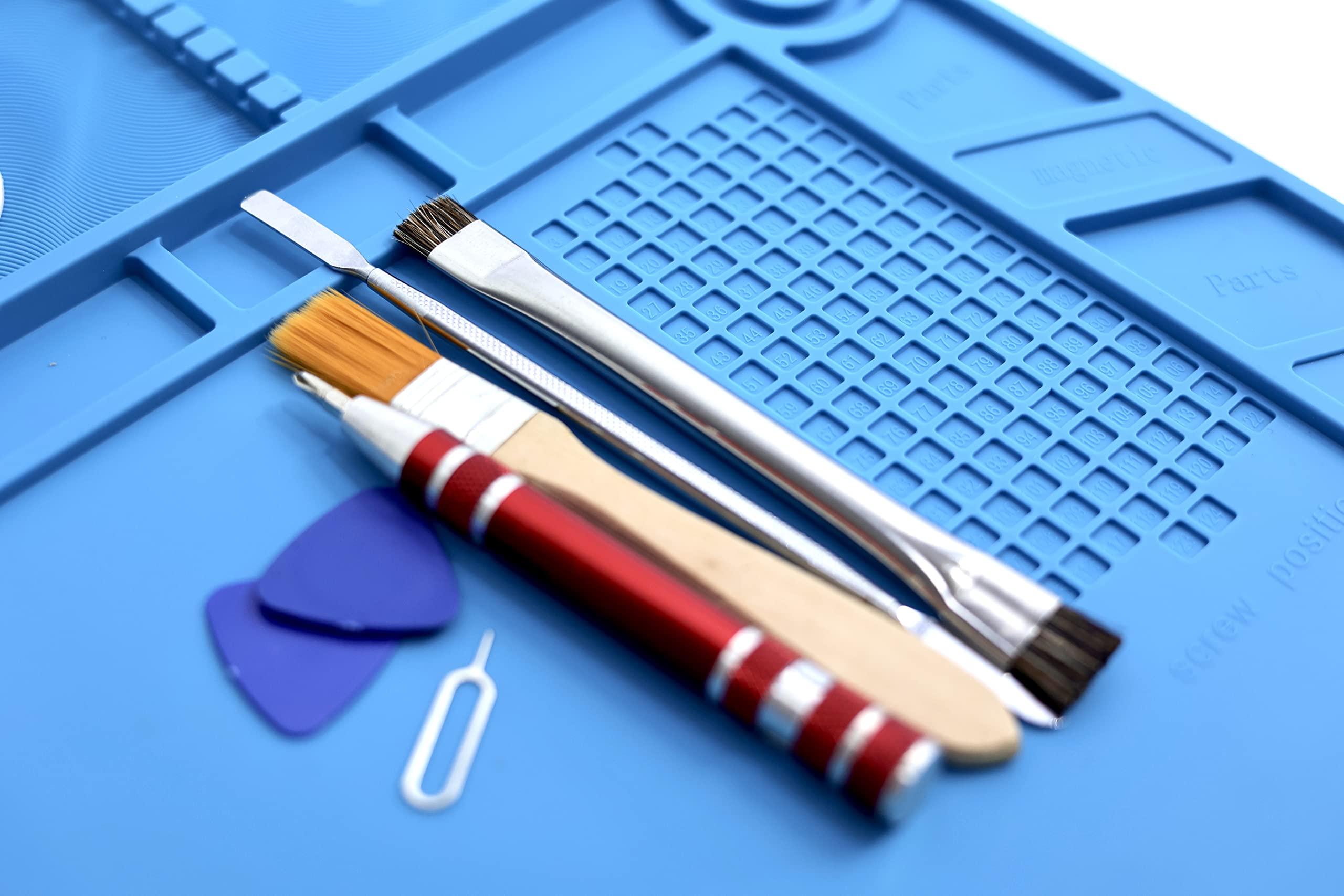 High-Temperature Silicone Soldering Mat - MeFix S-180 Heat Resistant Work Surface (21.6